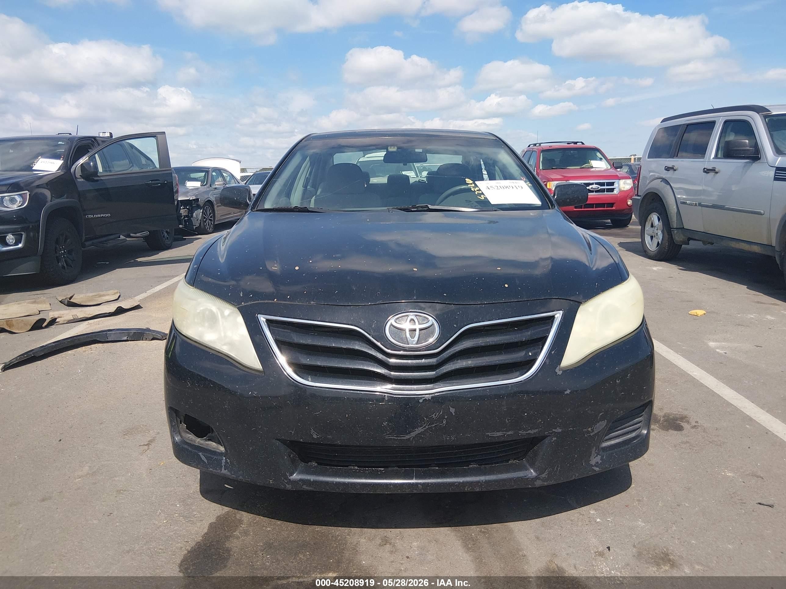 2011 Toyota Camry   Black vin: 4T1BF3EK1BU674149