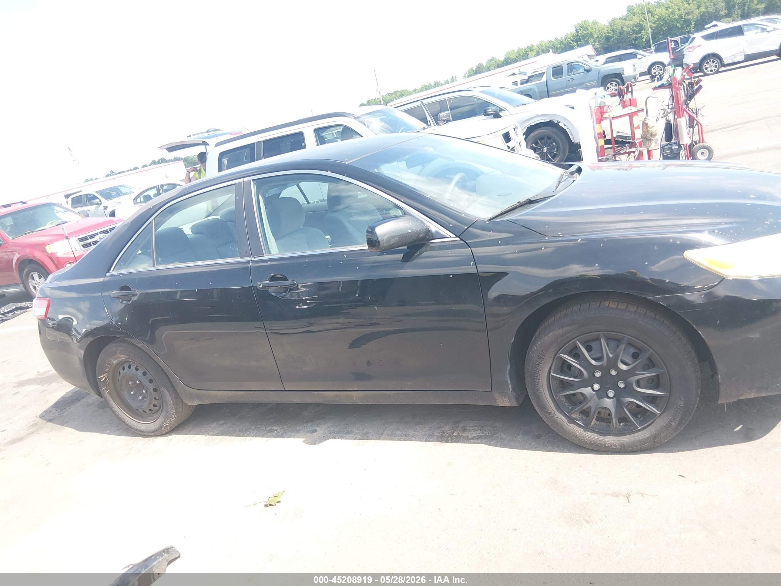2011 Toyota Camry   Black vin: 4T1BF3EK1BU674149