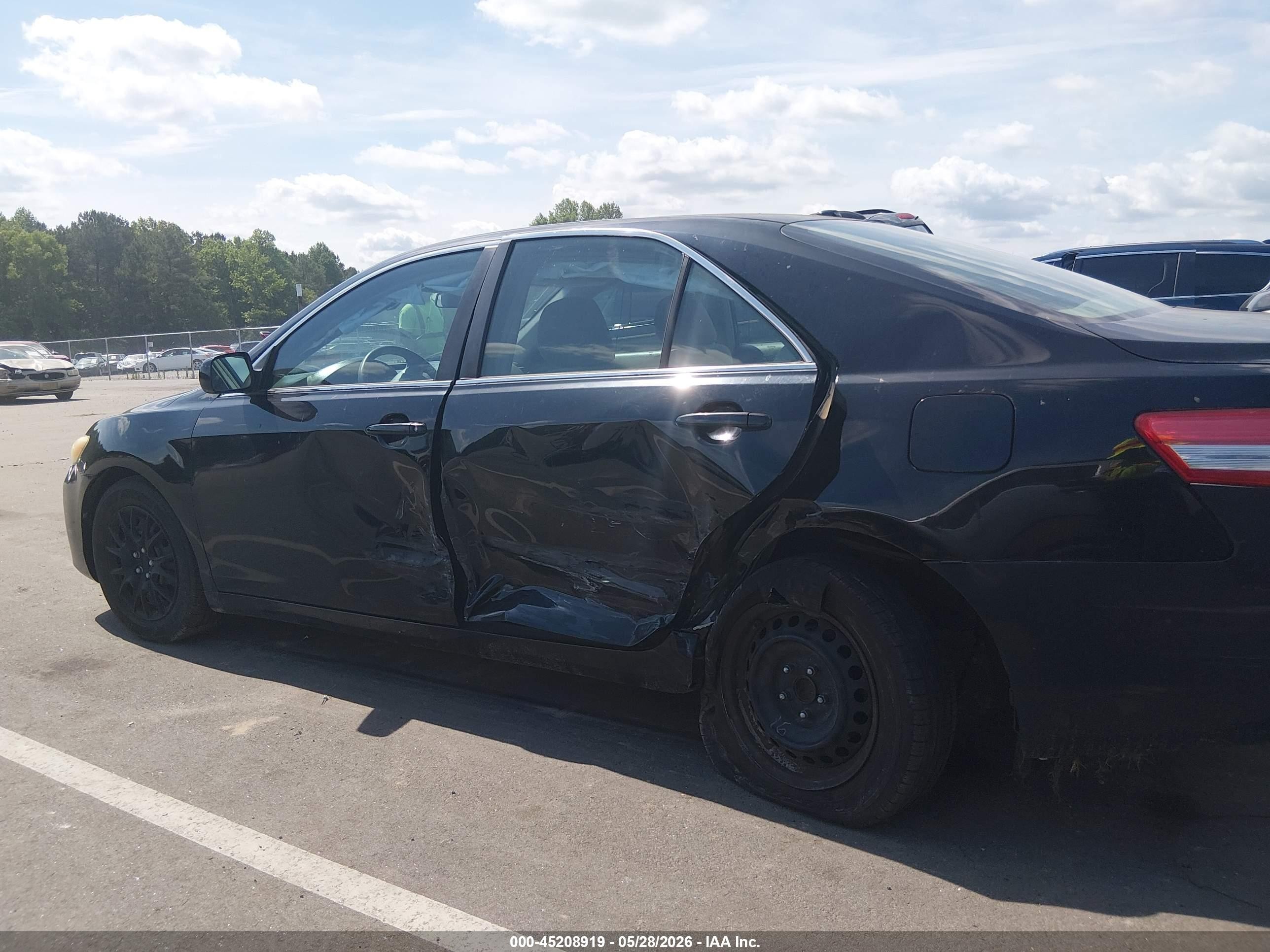 2011 Toyota Camry   Black vin: 4T1BF3EK1BU674149