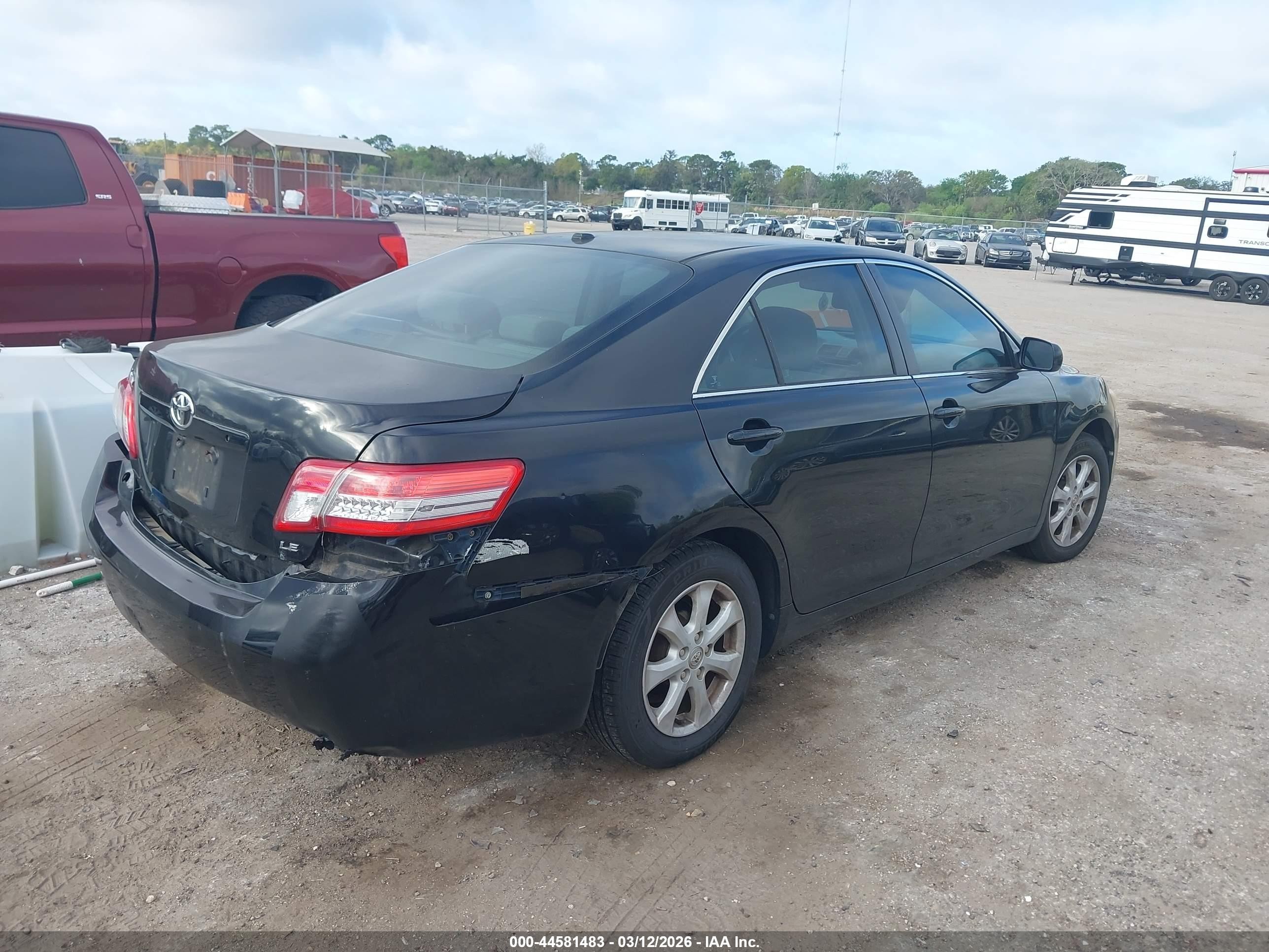 2011 Toyota Camry Le Black vin: 4T1BF3EK1BU674233