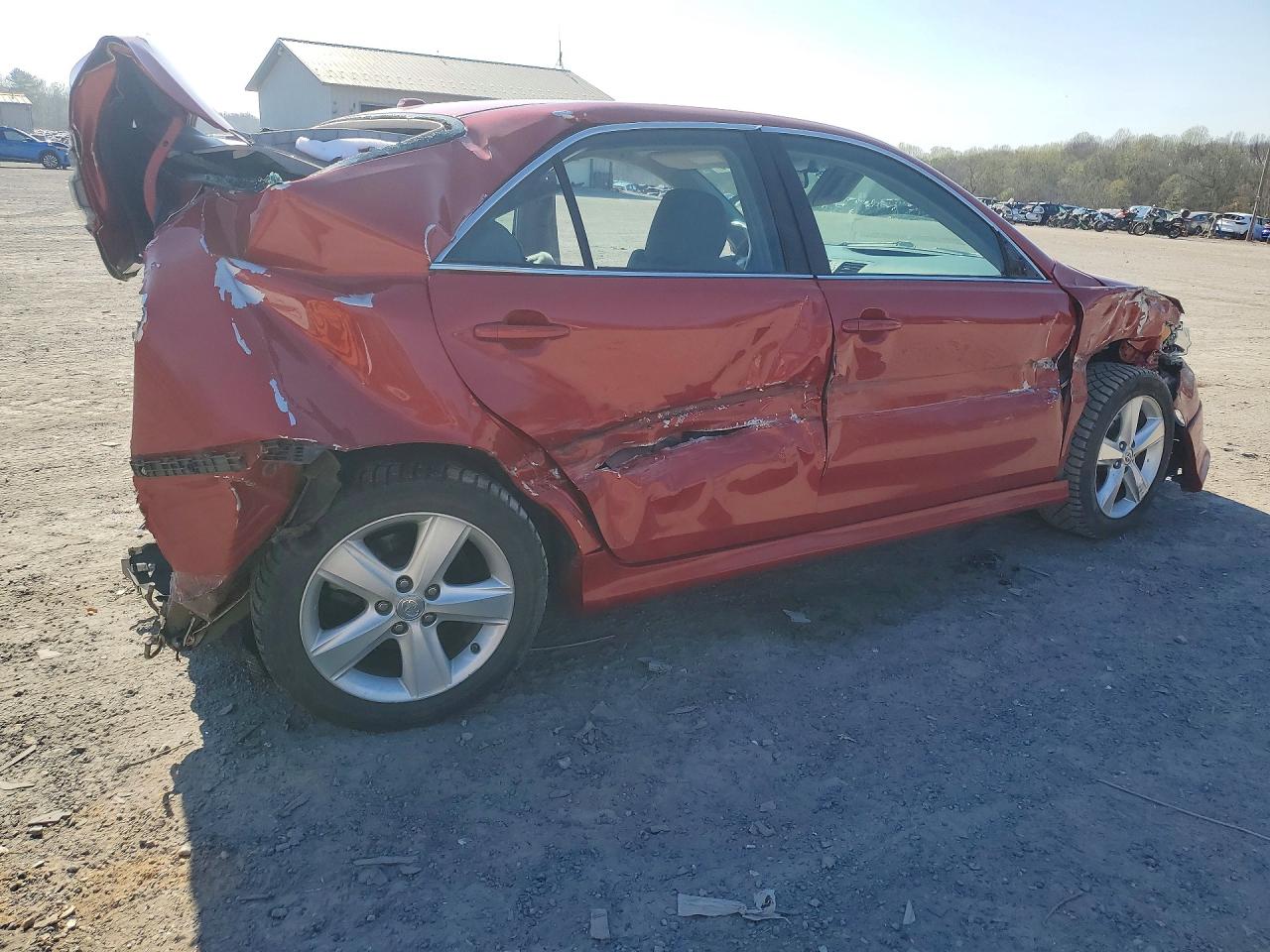 2011 Toyota Camry Se Красный vin: 4T1BF3EK1BU680355
