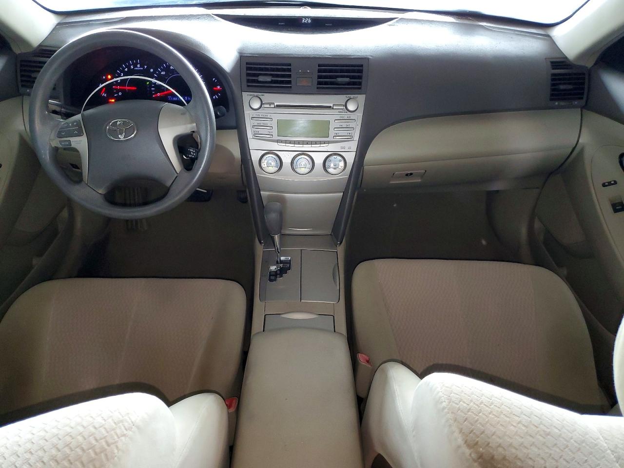2011 Toyota Camry Le White vin: 4T1BF3EK1BU681473