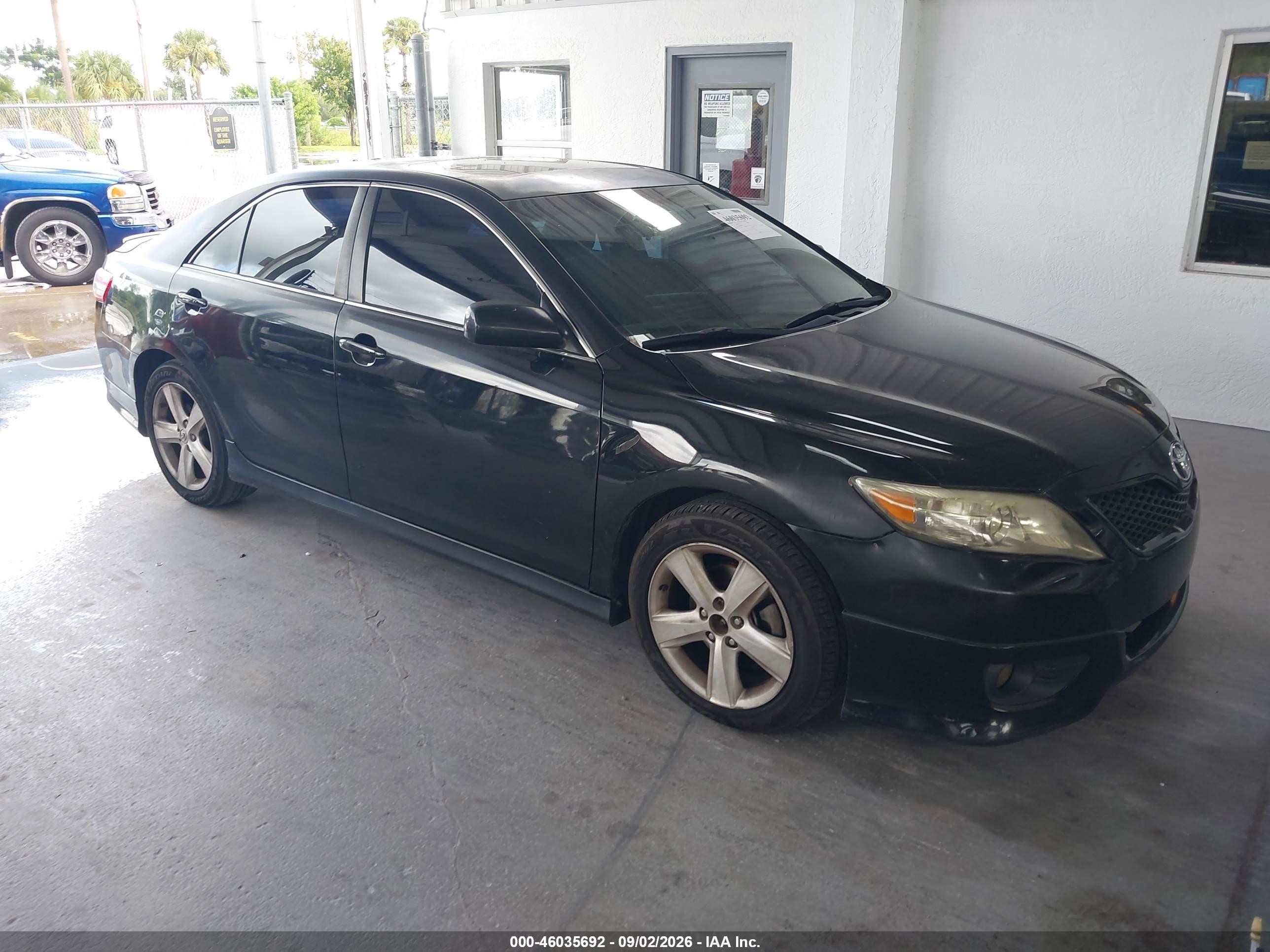 2011 Toyota Camry Se Черный vin: 4T1BF3EK1BU682526
