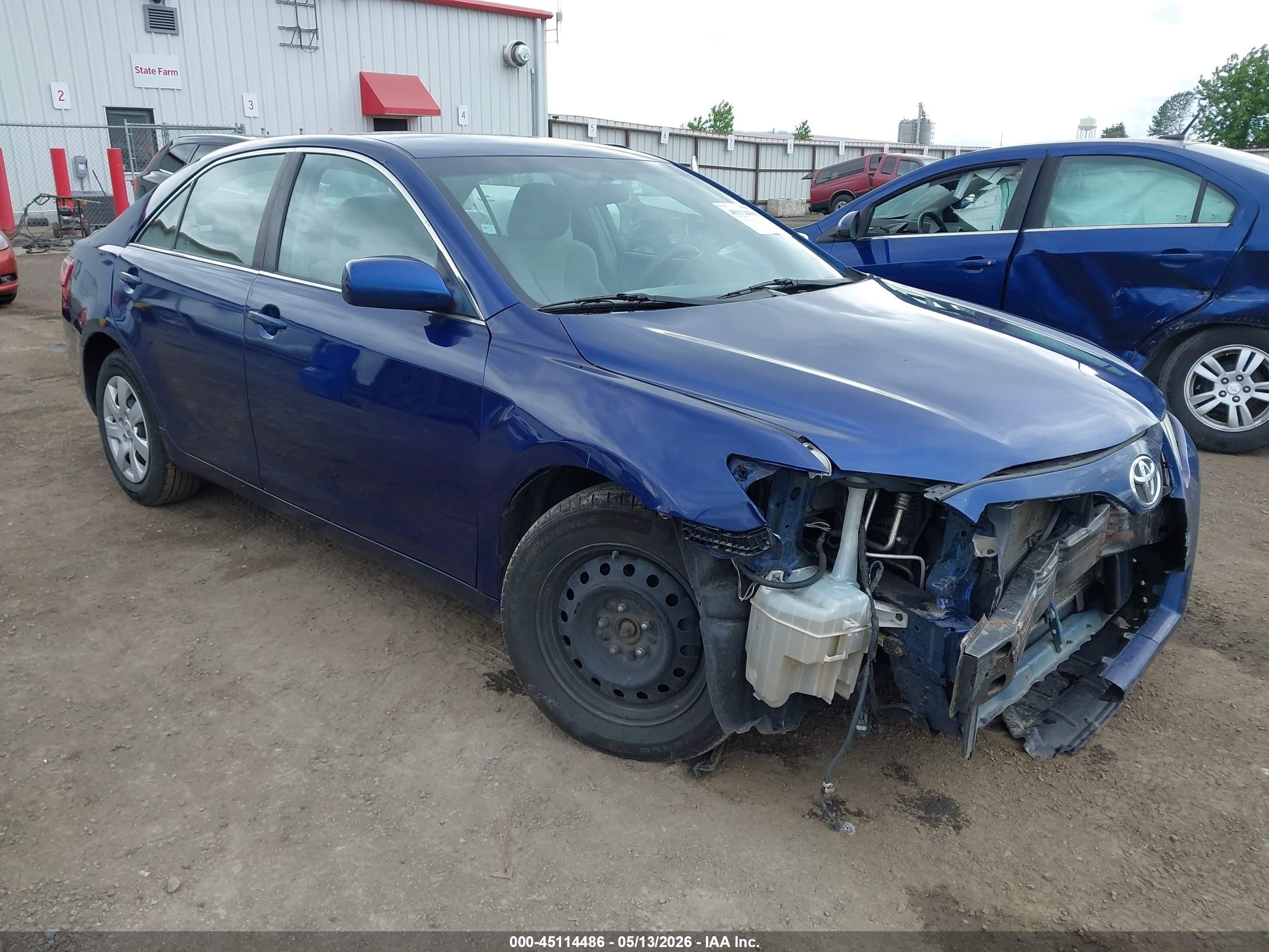2011 Toyota Camry Le Синий vin: 4T1BF3EK1BU719946