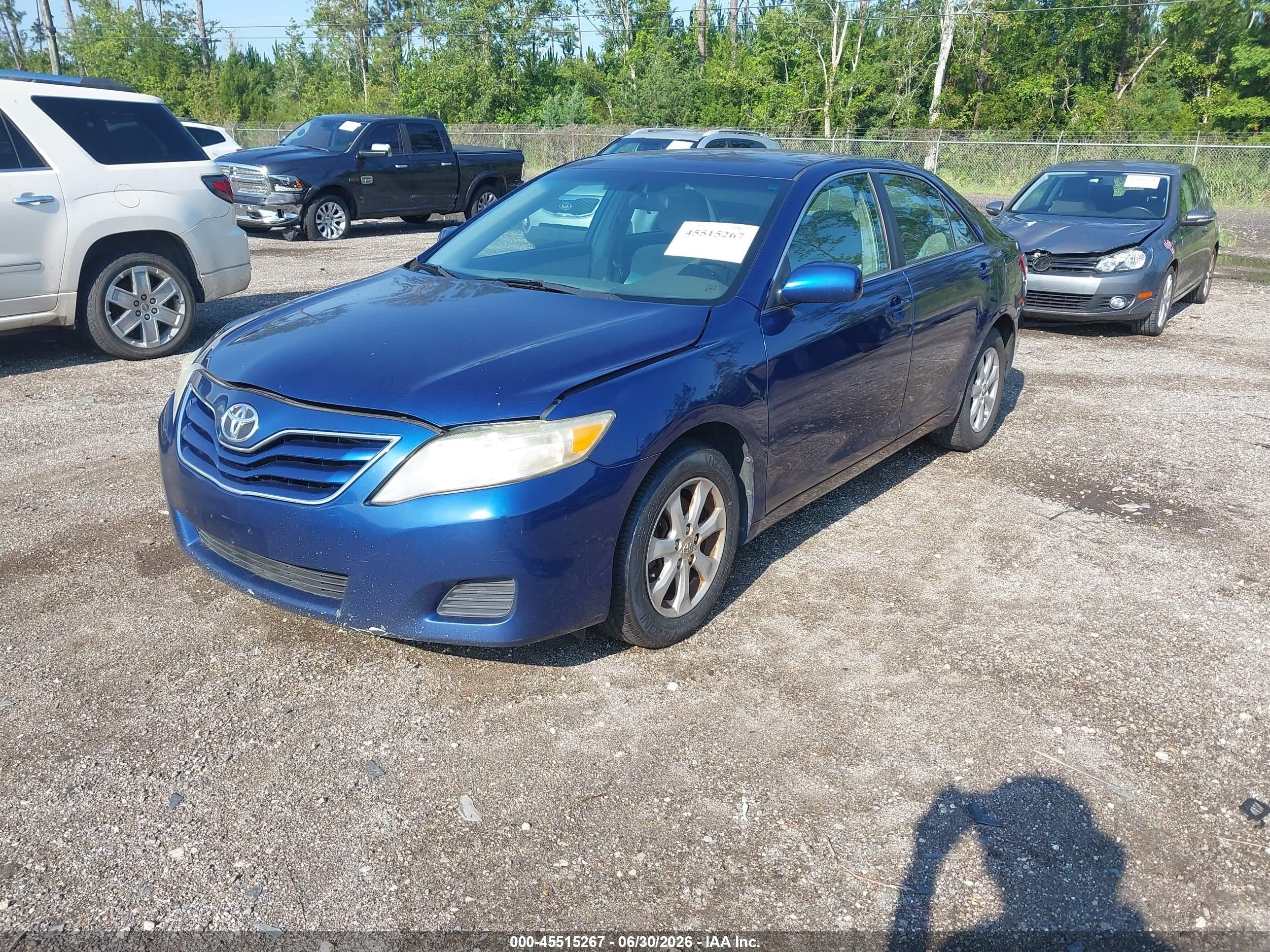 2011 Toyota Camry Le Blue vin: 4T1BF3EK1BU721132
