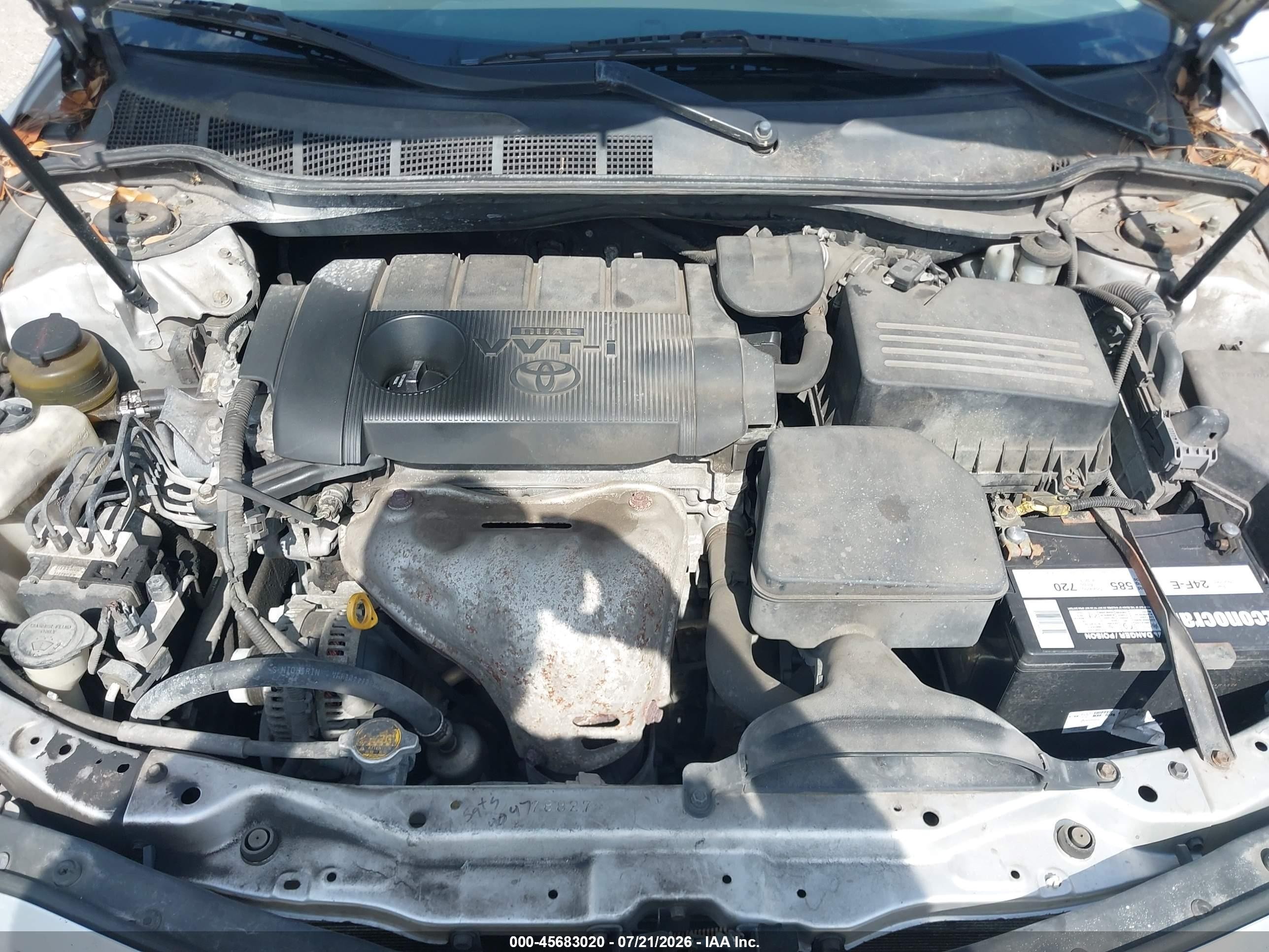 2011 Toyota Camry Le Silver vin: 4T1BF3EK1BU730025