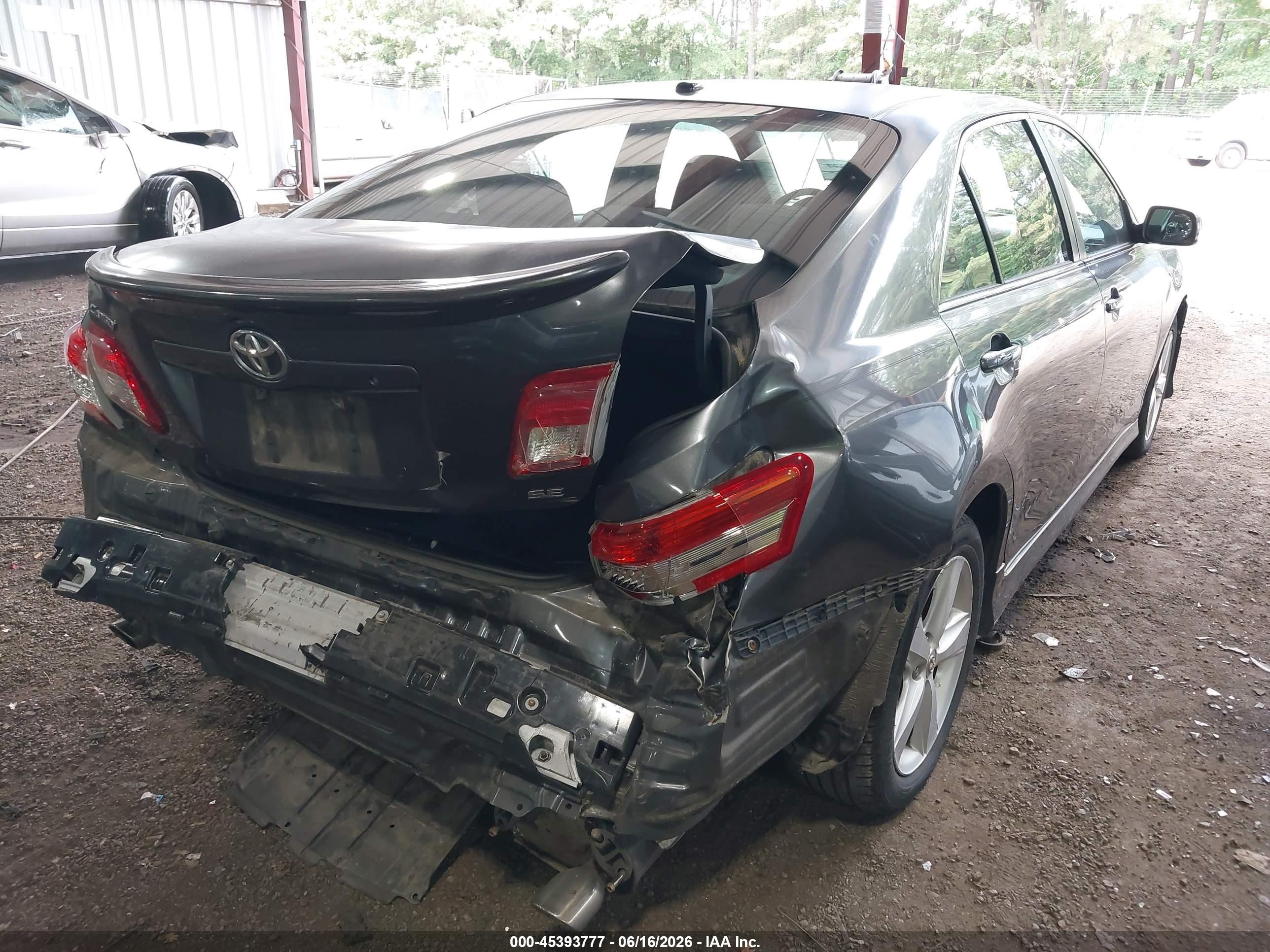 2011 Toyota Camry Se Gray vin: 4T1BF3EK1BU766877