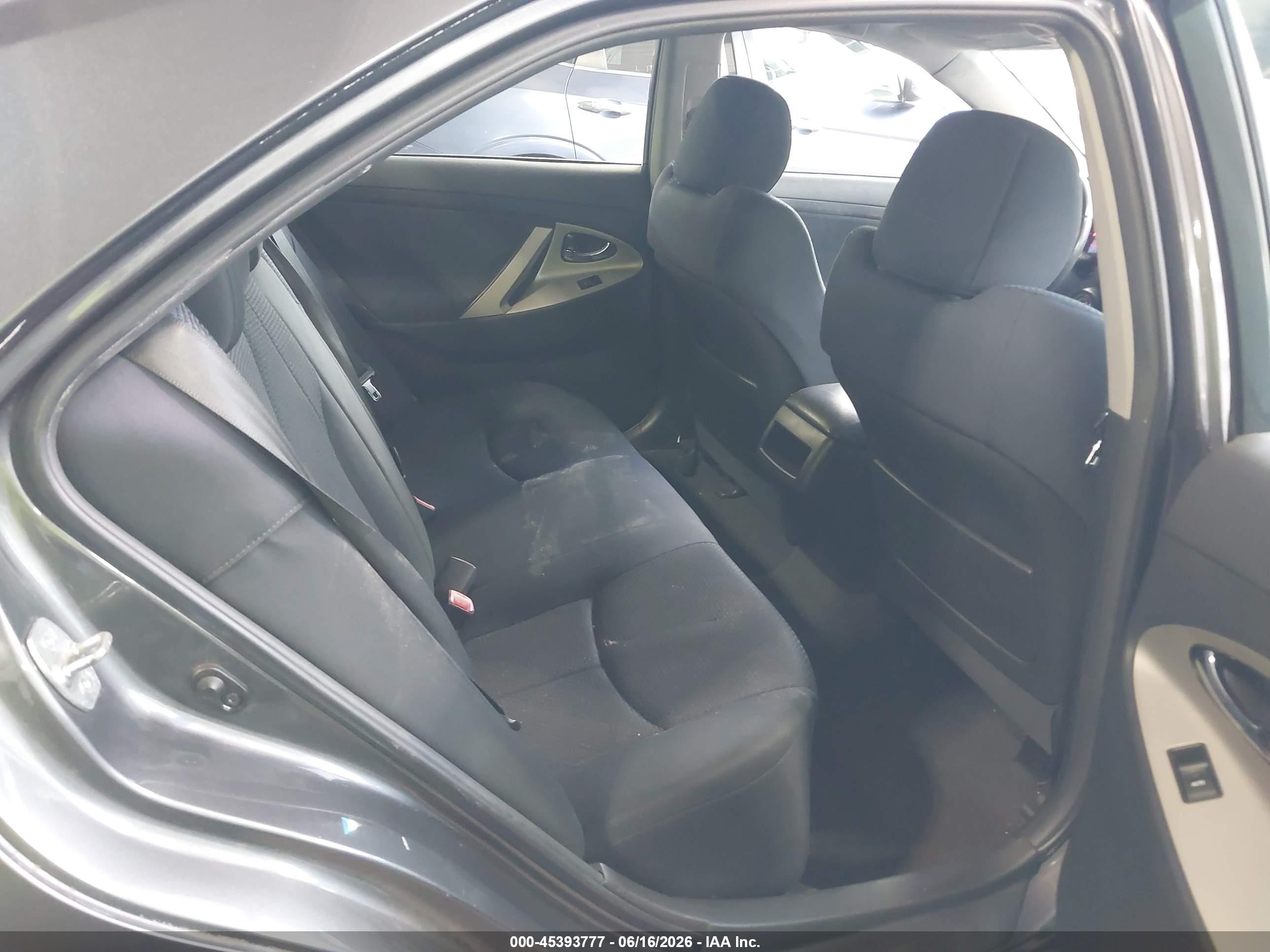 2011 Toyota Camry Se Gray vin: 4T1BF3EK1BU766877