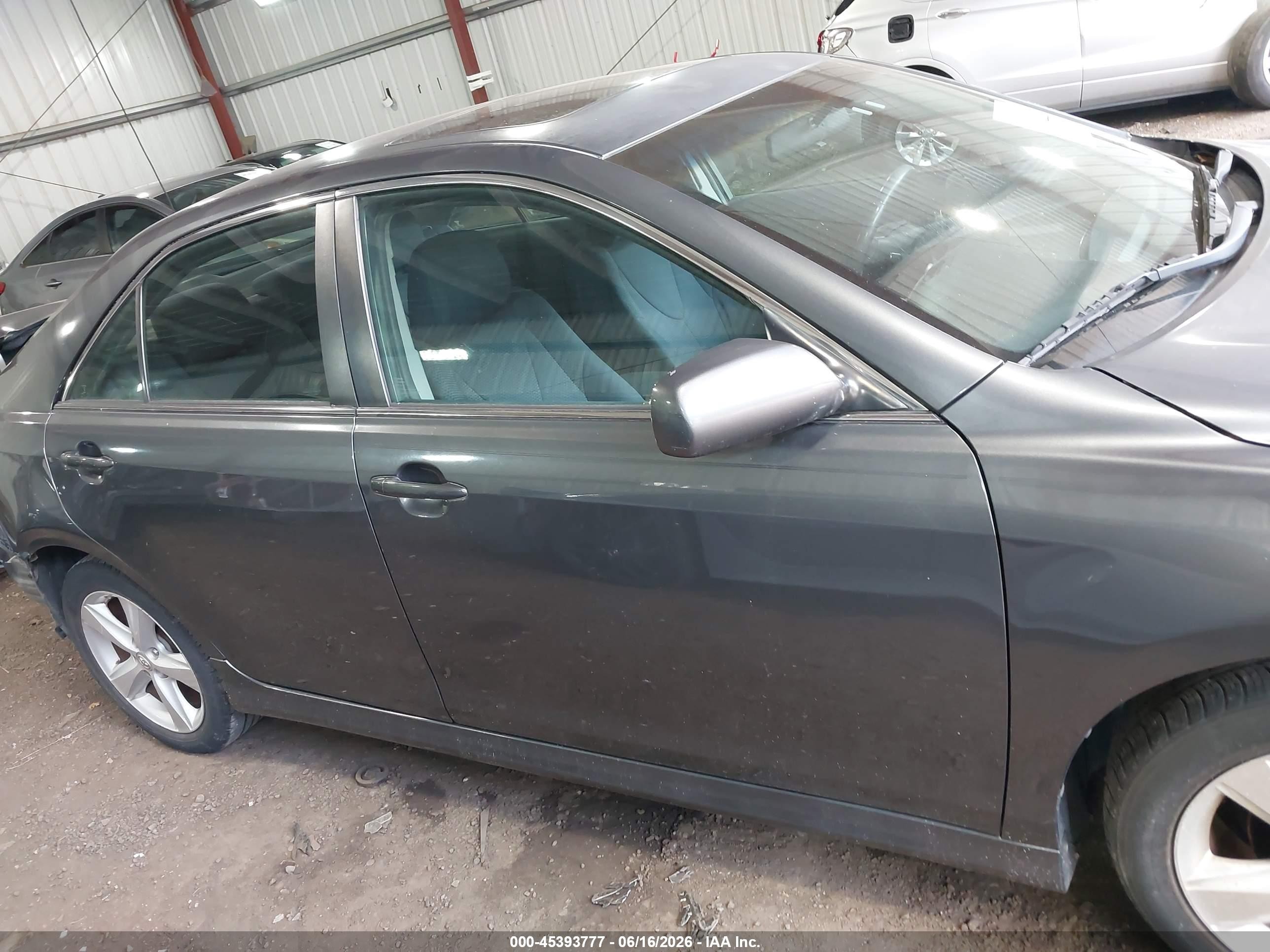 2011 Toyota Camry Se Gray vin: 4T1BF3EK1BU766877