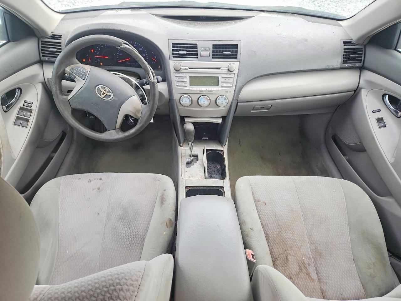 2011 Toyota Camry Le White vin: 4T1BF3EK1BU770024