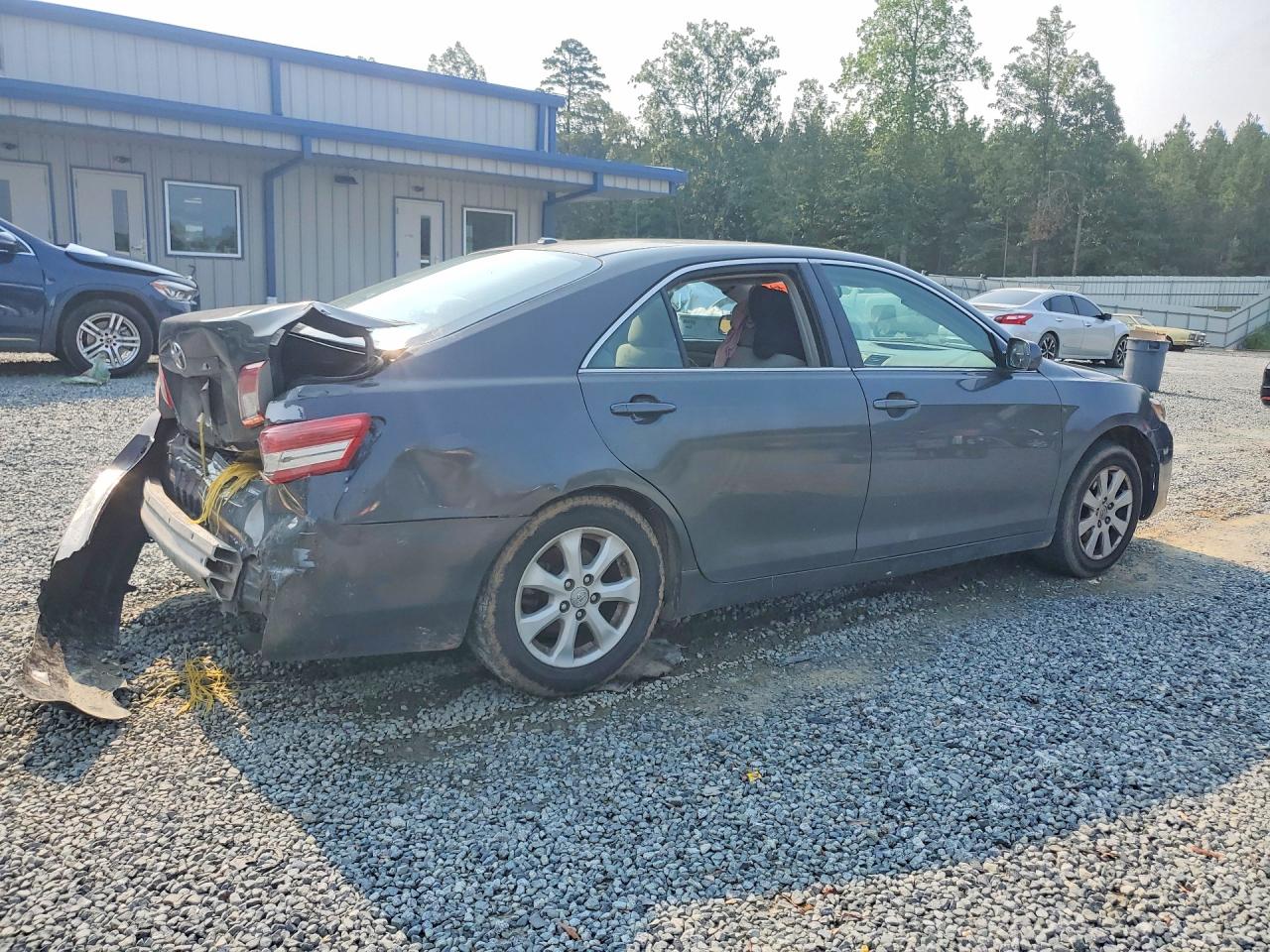 2011 Toyota Camry Le Charcoal vin: 4T1BF3EK1BU773621