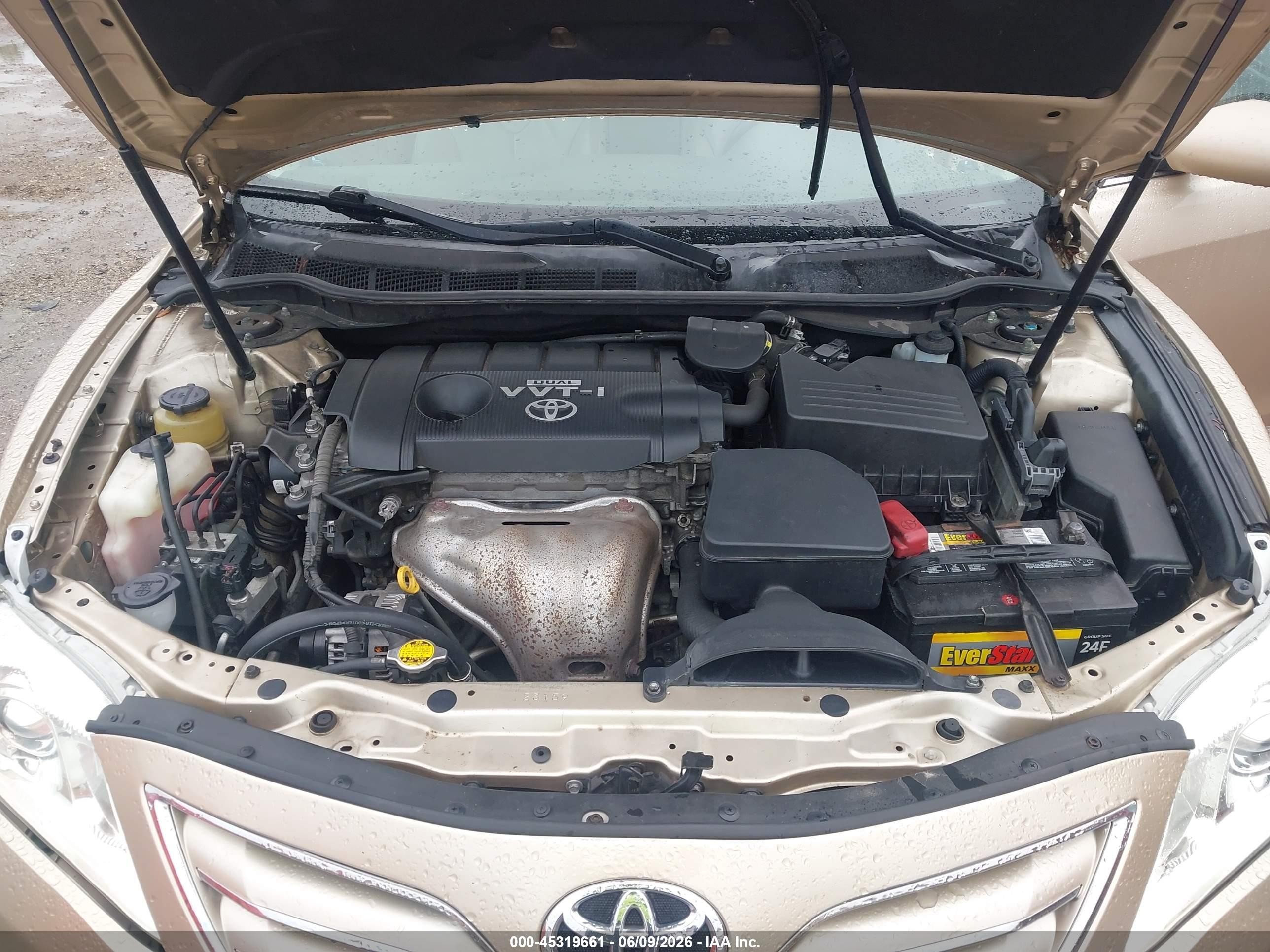 2010 Toyota Camry Xle Tan vin: 4T1BF3EK2AU032375