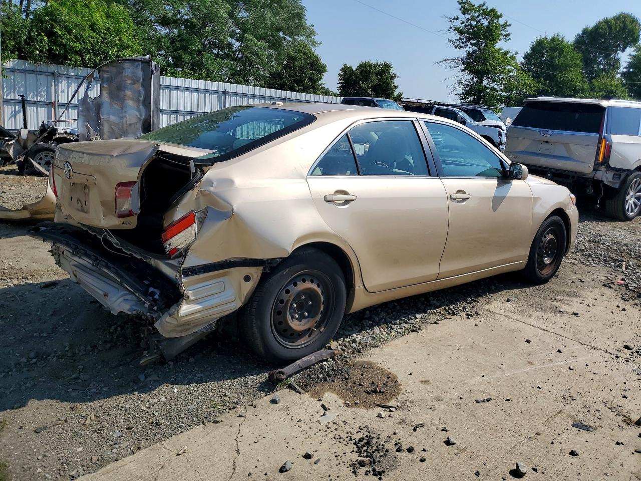 2010 Toyota Camry Le Желто-коричневый vin: 4T1BF3EK2AU034577