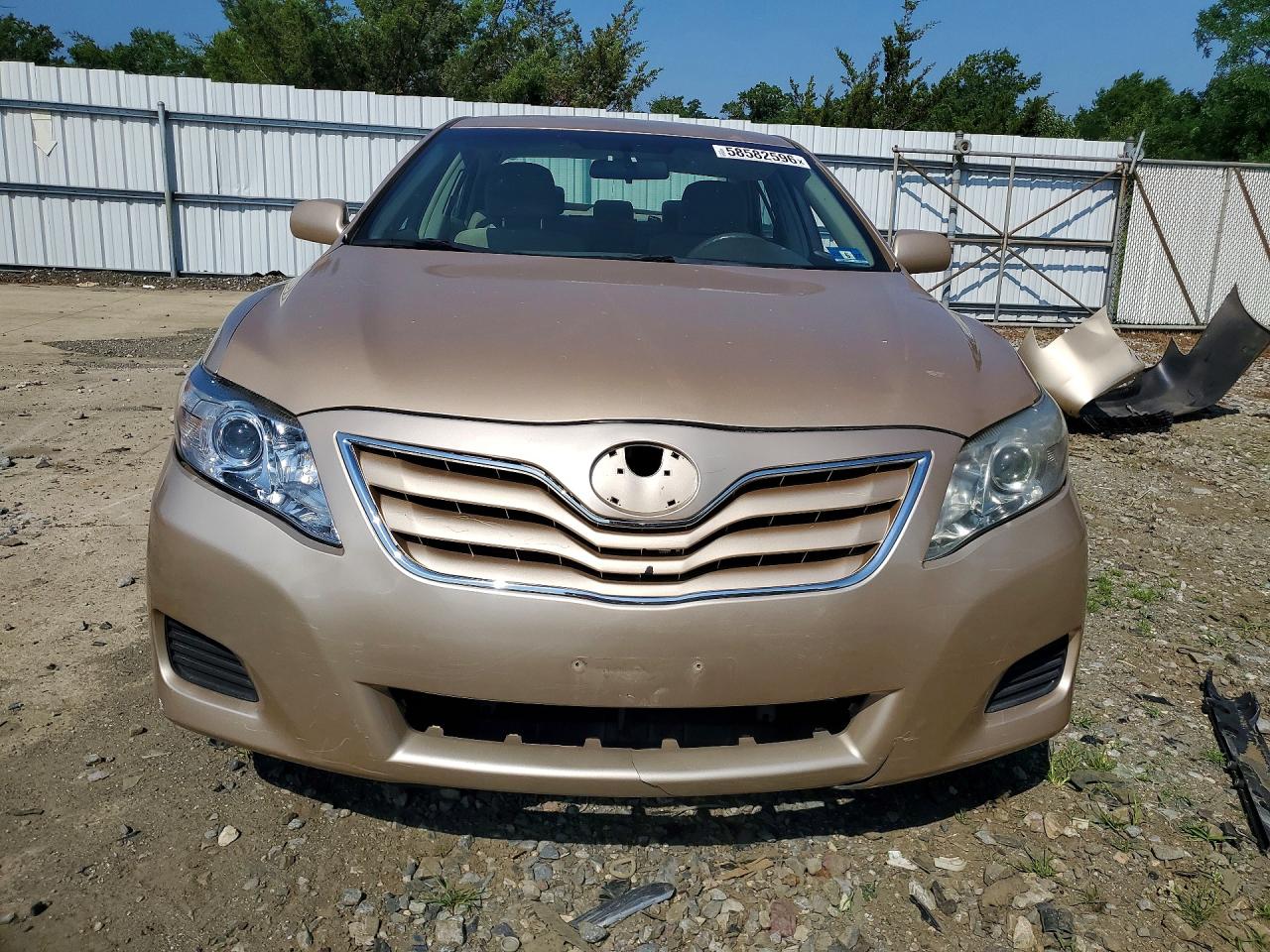 2010 Toyota Camry Le Желто-коричневый vin: 4T1BF3EK2AU034577
