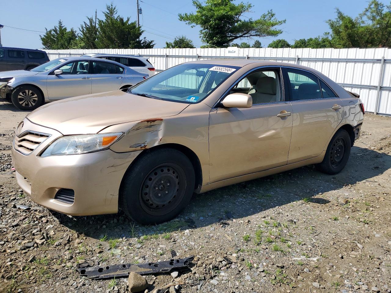 2010 Toyota Camry Le Tan vin: 4T1BF3EK2AU034577