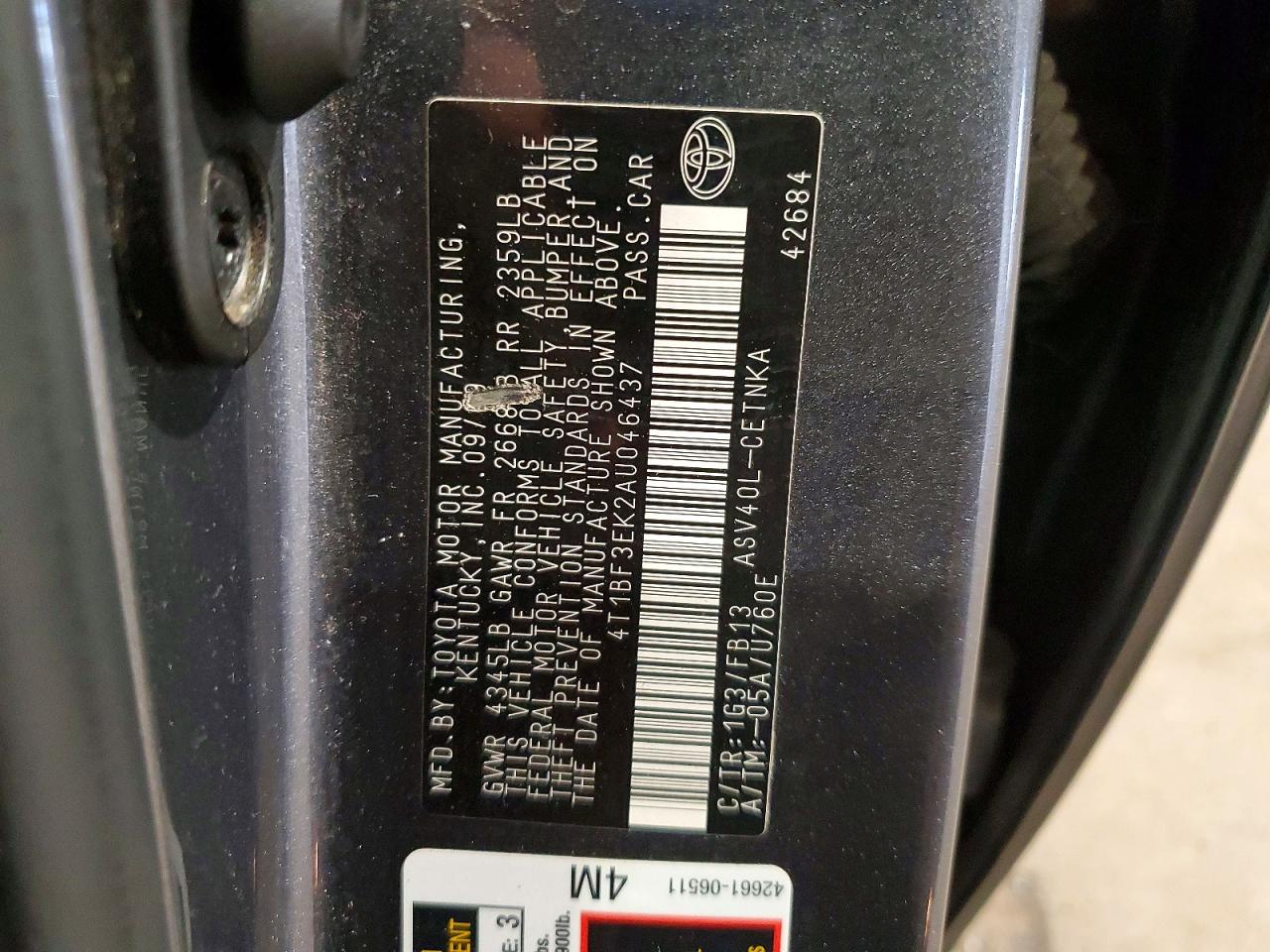 2010 Toyota Camry Le Gray vin: 4T1BF3EK2AU046437