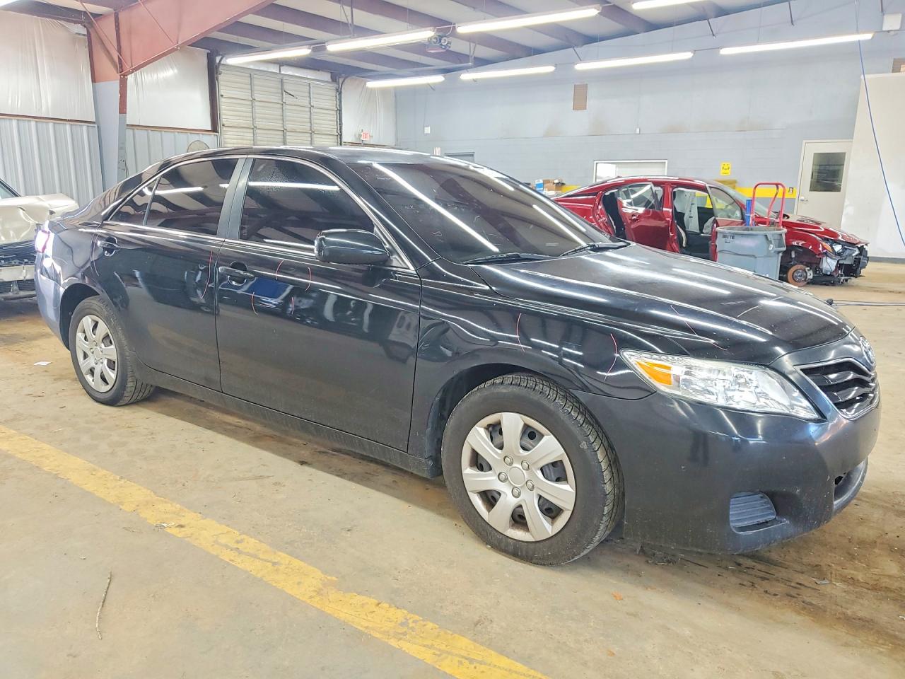 2010 Toyota Camry Le Black vin: 4T1BF3EK2AU090700