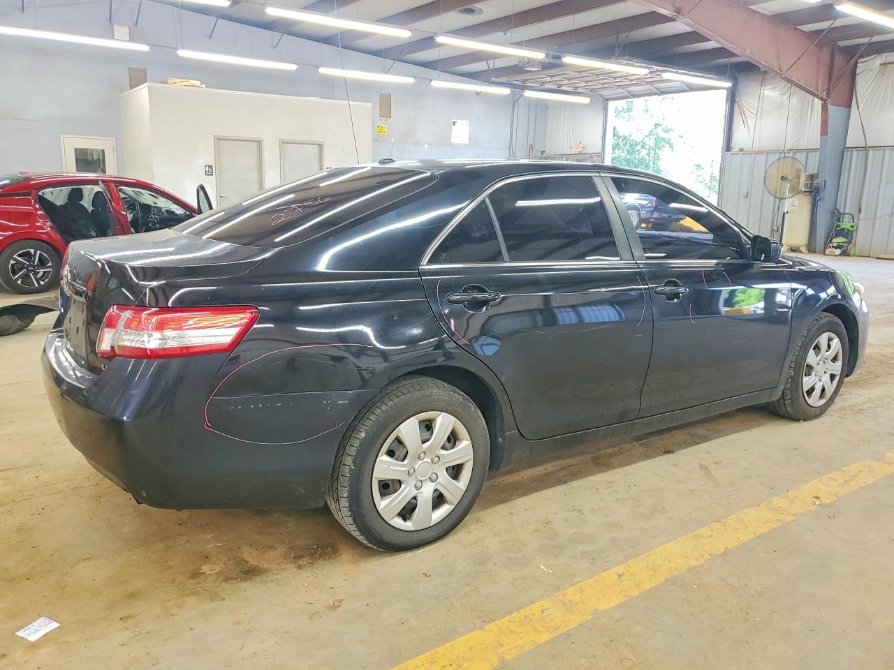 2010 Toyota Camry Le Black vin: 4T1BF3EK2AU090700