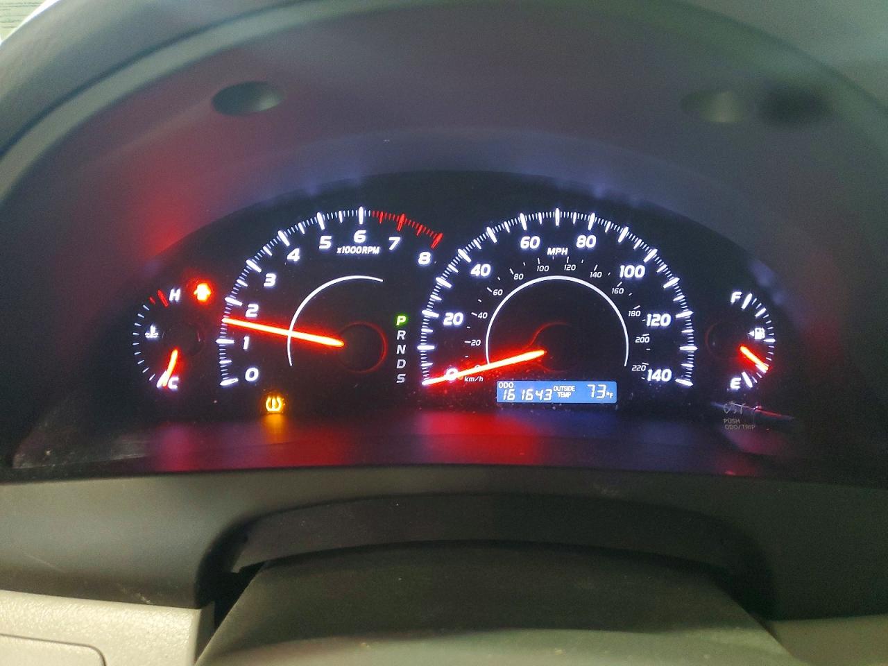2010 Toyota Camry Le Silver vin: 4T1BF3EK2AU091667