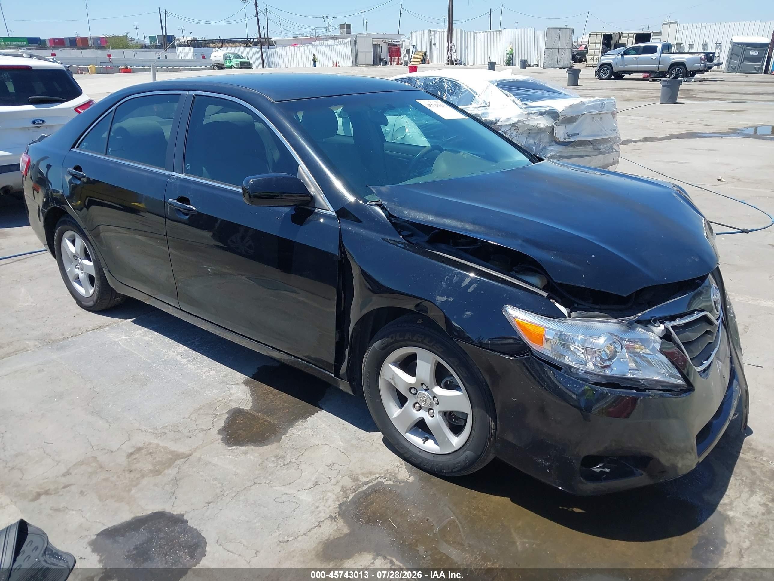 2010 Toyota Camry Le Black vin: 4T1BF3EK2AU114168