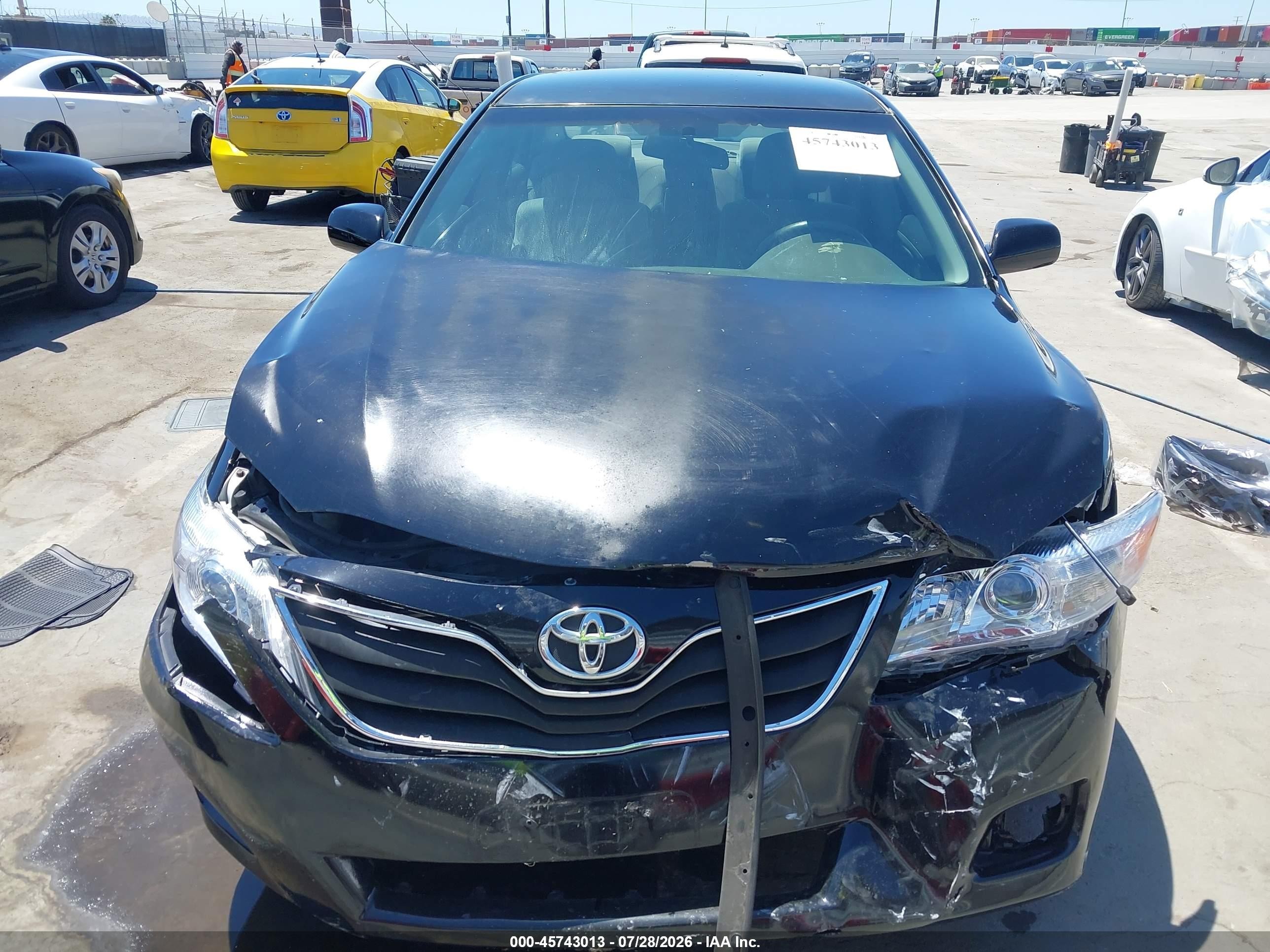 2010 Toyota Camry Le Black vin: 4T1BF3EK2AU114168