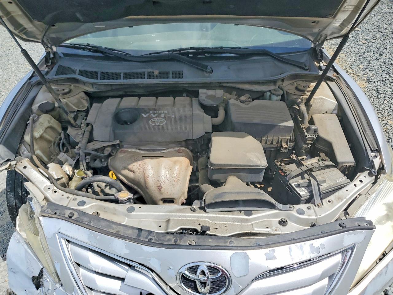 2010 Toyota Camry Le Silver vin: 4T1BF3EK2AU525733