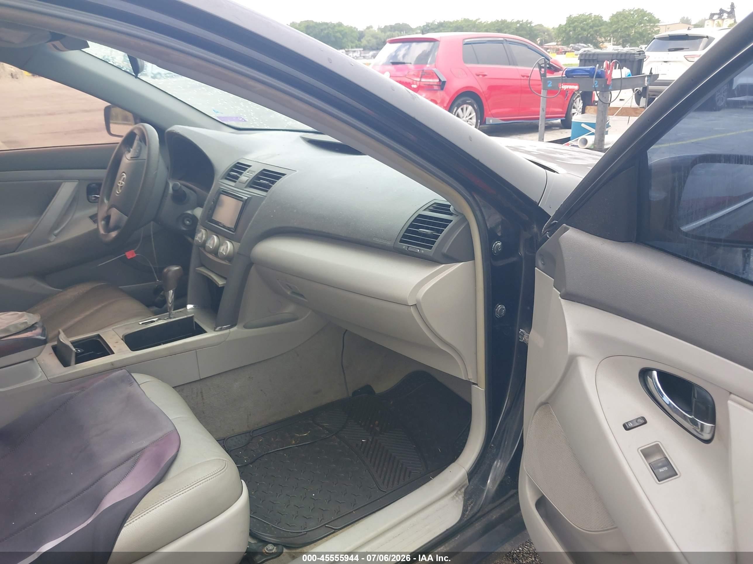2010 Toyota Camry   Black vin: 4T1BF3EK2AU552107
