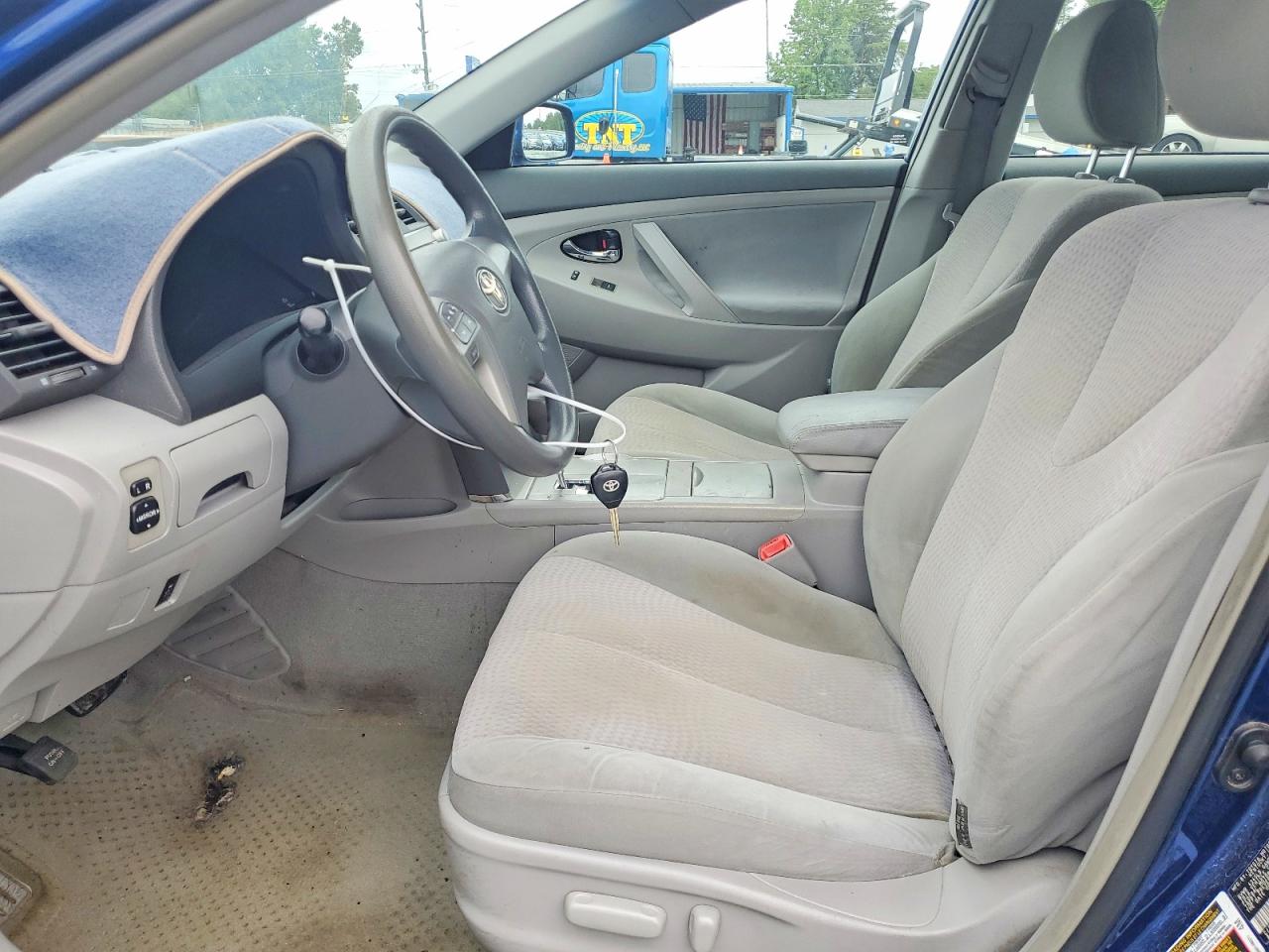 2010 Toyota Camry Le Blue vin: 4T1BF3EK2AU562281
