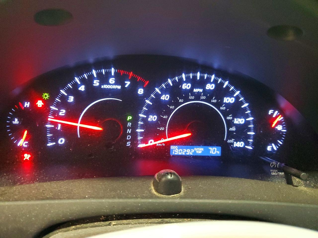 2011 Toyota Camry Le Silver vin: 4T1BF3EK2BU120344