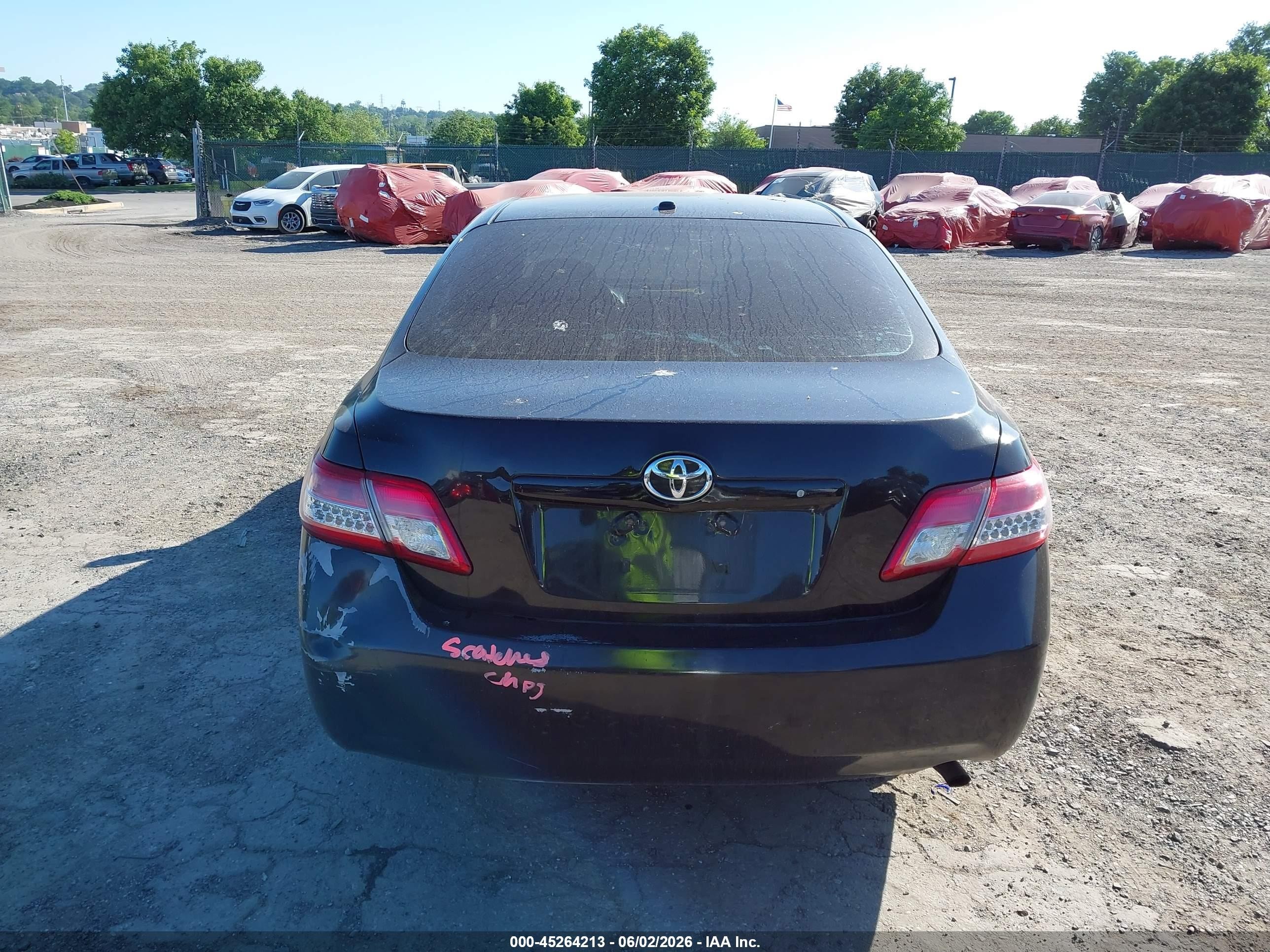 2011 Toyota Camry Le Black vin: 4T1BF3EK2BU124202