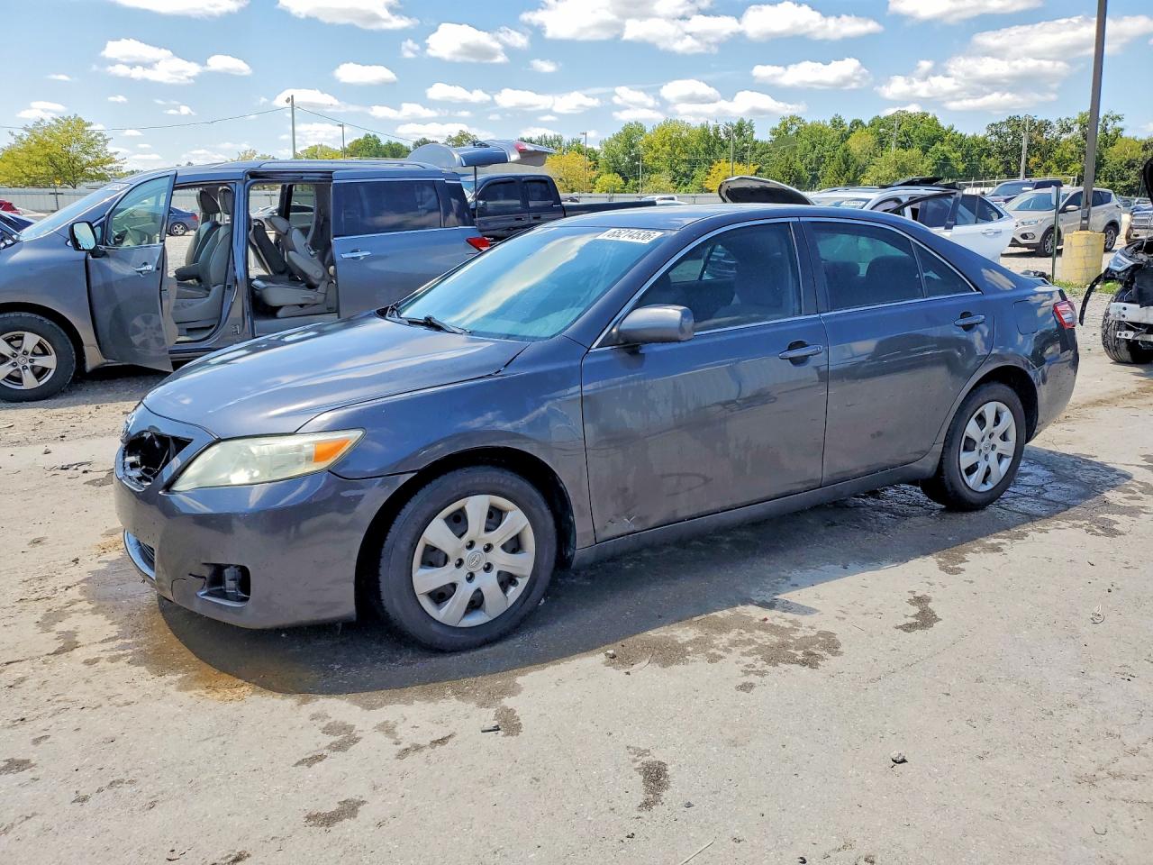 2011 Toyota Camry Le Серый vin: 4T1BF3EK2BU137306