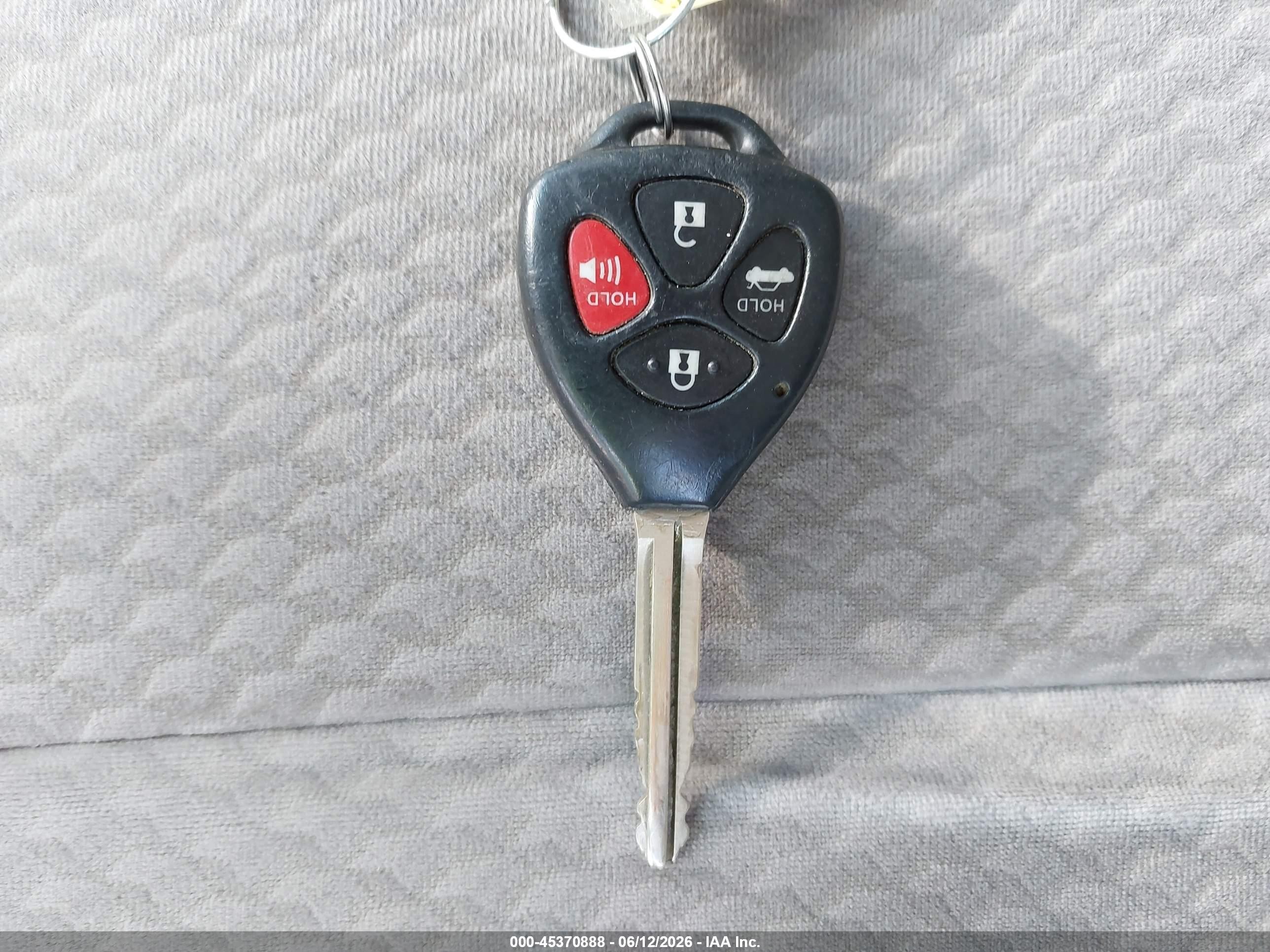 2011 Toyota Camry Le Silver vin: 4T1BF3EK2BU147155