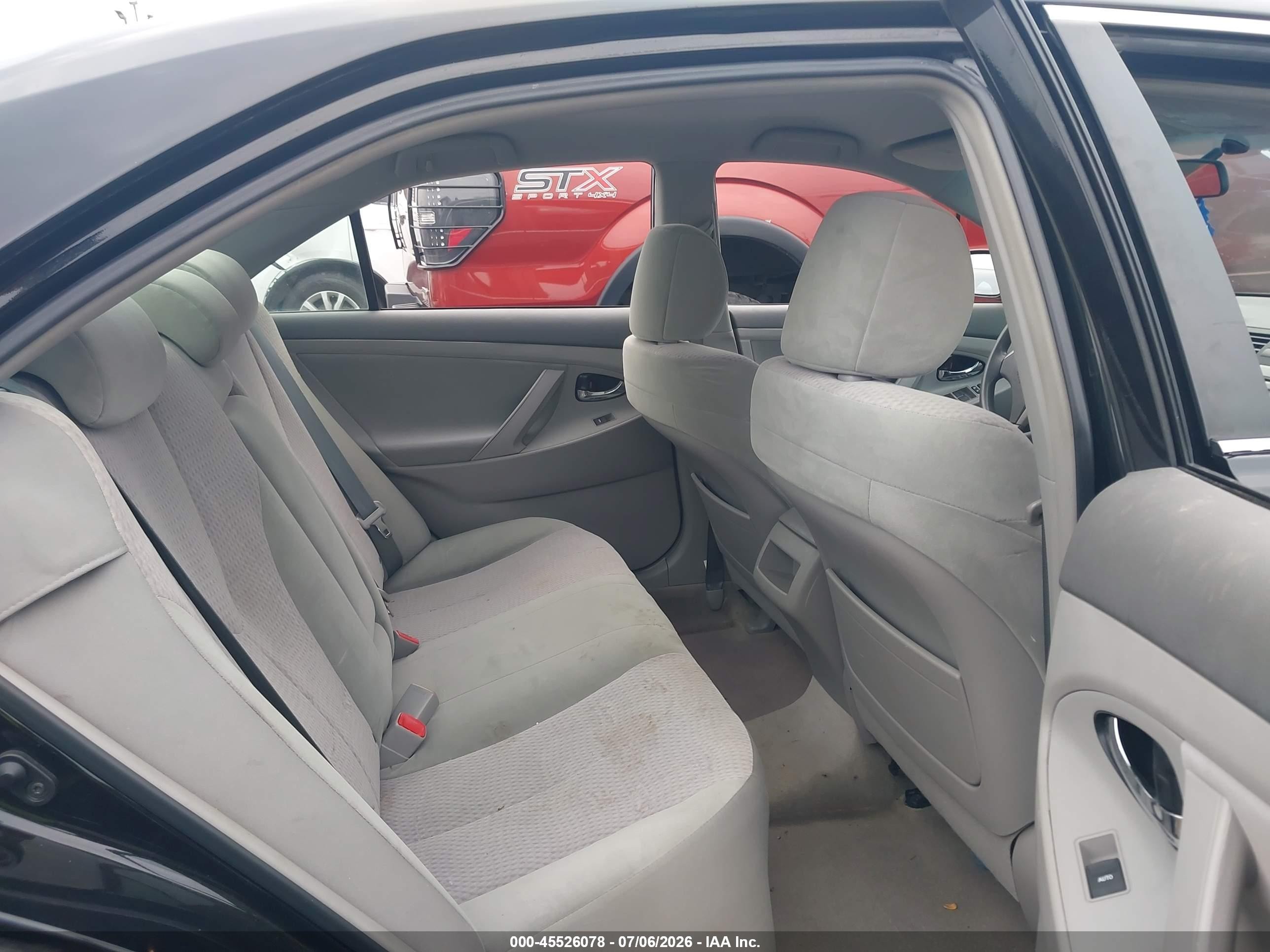 2011 Toyota Camry Le Black vin: 4T1BF3EK2BU154543