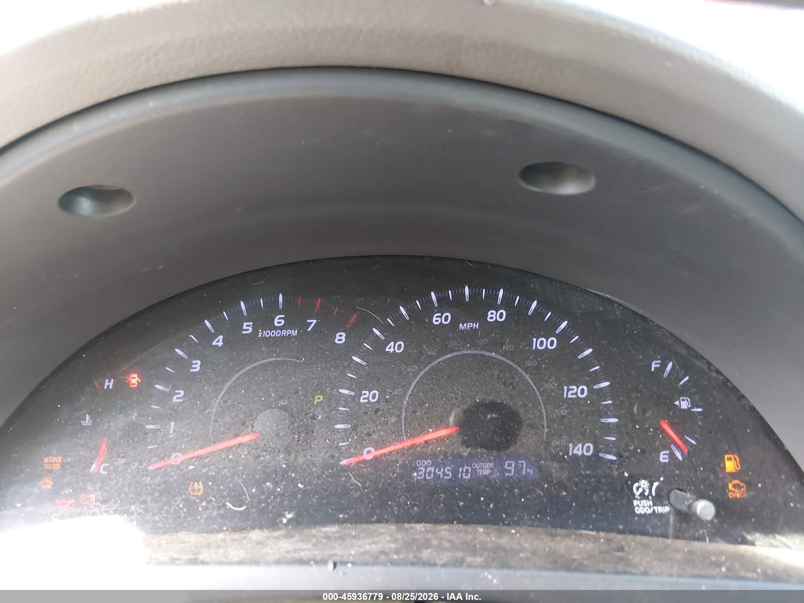 2011 Toyota Camry Le Red vin: 4T1BF3EK2BU158575