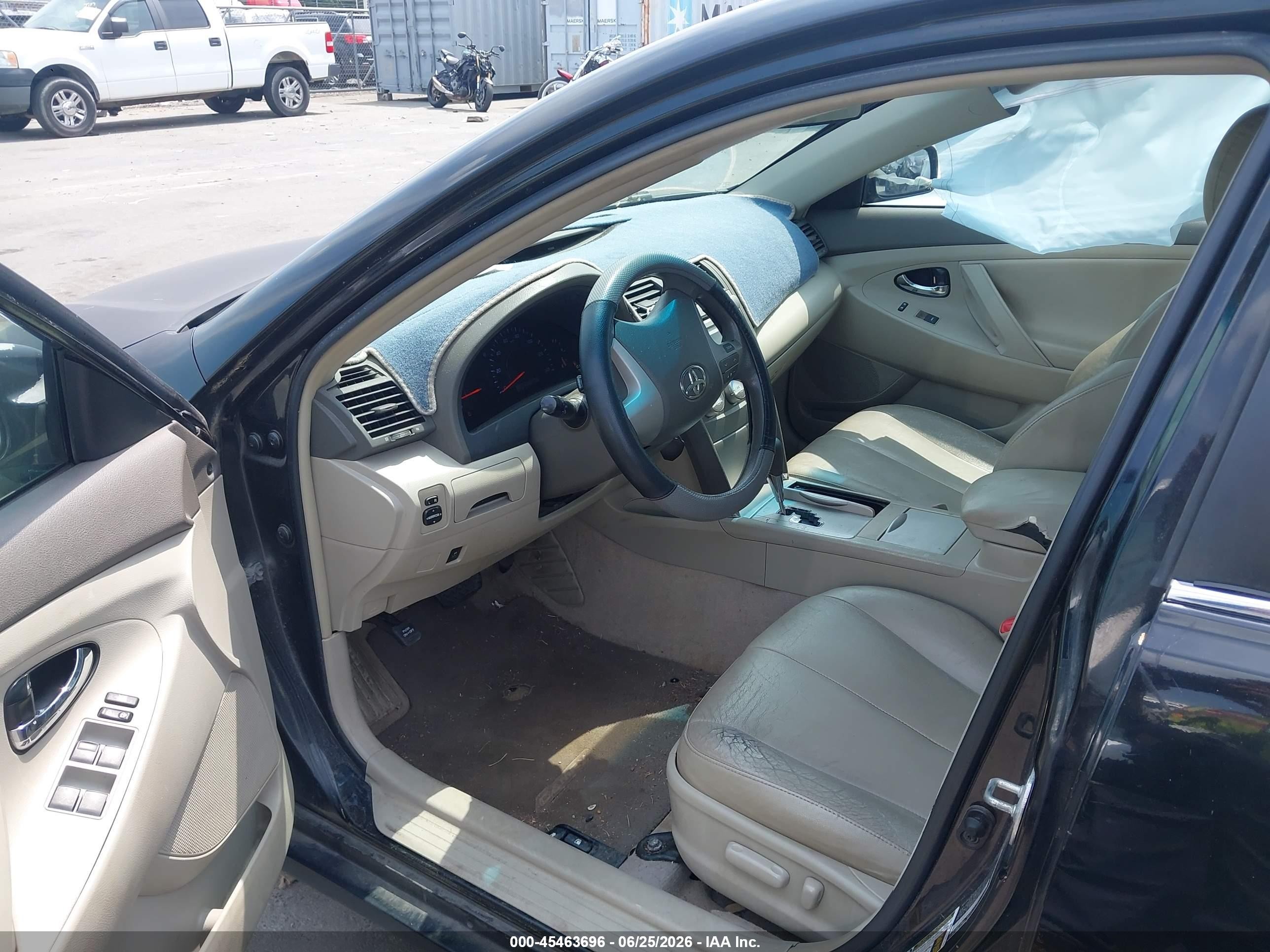 2011 Toyota Camry Le Черный vin: 4T1BF3EK2BU162545