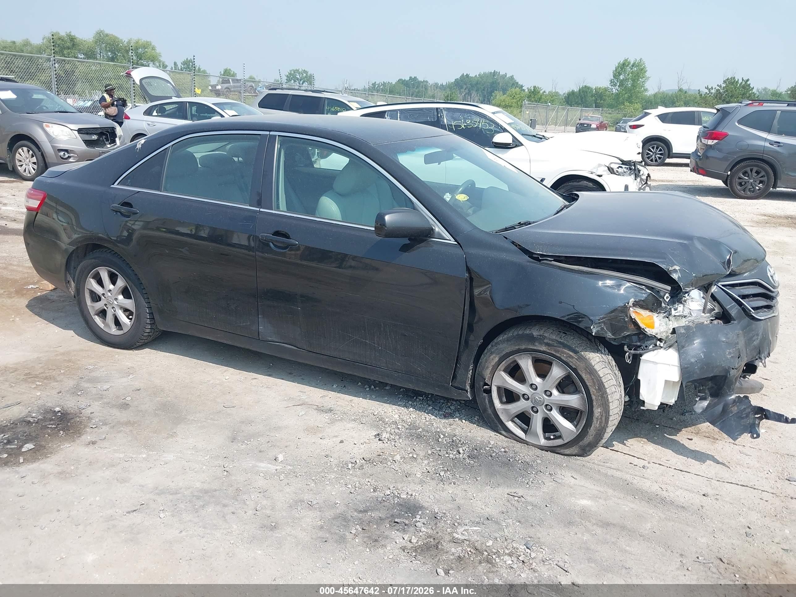 2011 Toyota Camry Le Black vin: 4T1BF3EK2BU171035