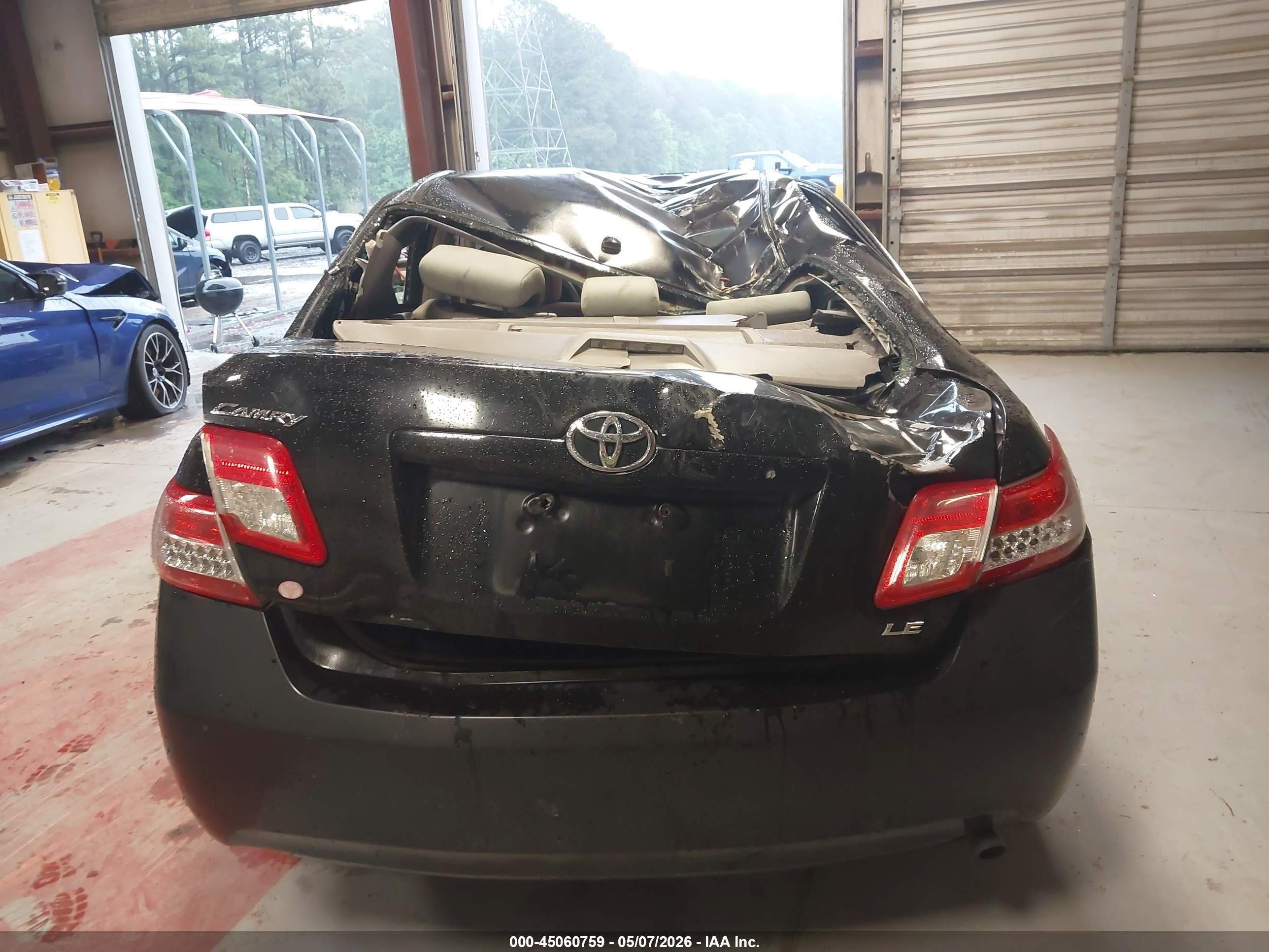 2011 Toyota Camry Le Black vin: 4T1BF3EK2BU175957