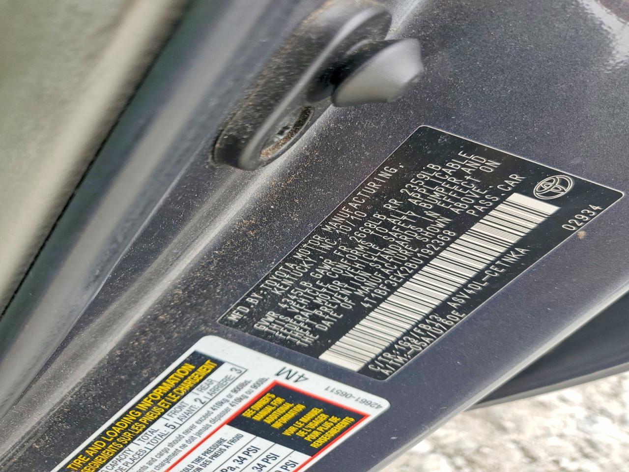 2011 Toyota Camry Le Gray vin: 4T1BF3EK2BU192368