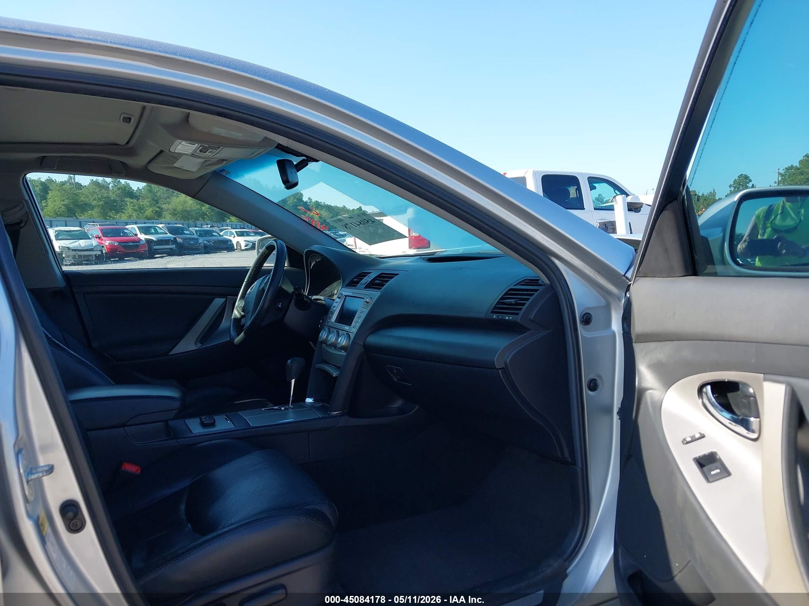 2011 Toyota Camry Se Silver vin: 4T1BF3EK2BU195738