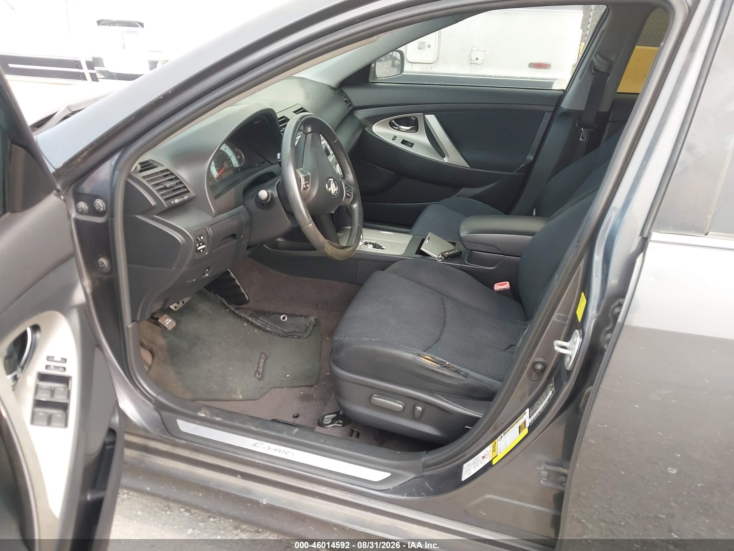 2011 Toyota Camry Se Gray vin: 4T1BF3EK2BU207242