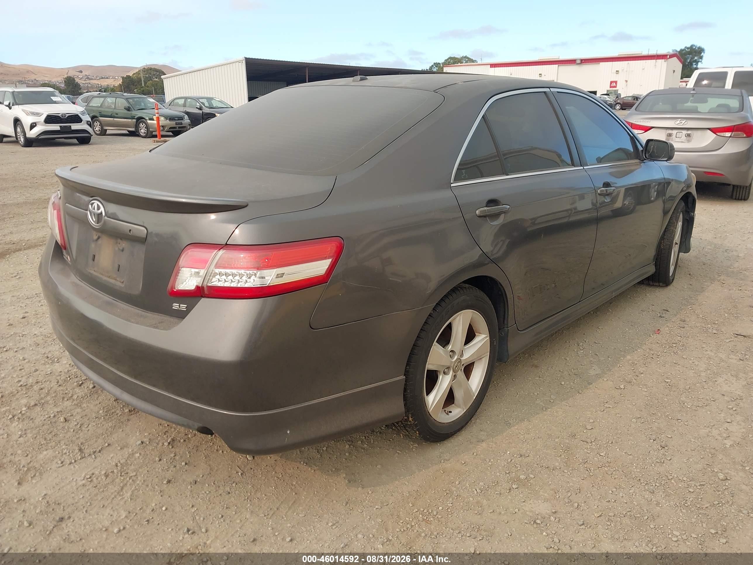 2011 Toyota Camry Se Gray vin: 4T1BF3EK2BU207242