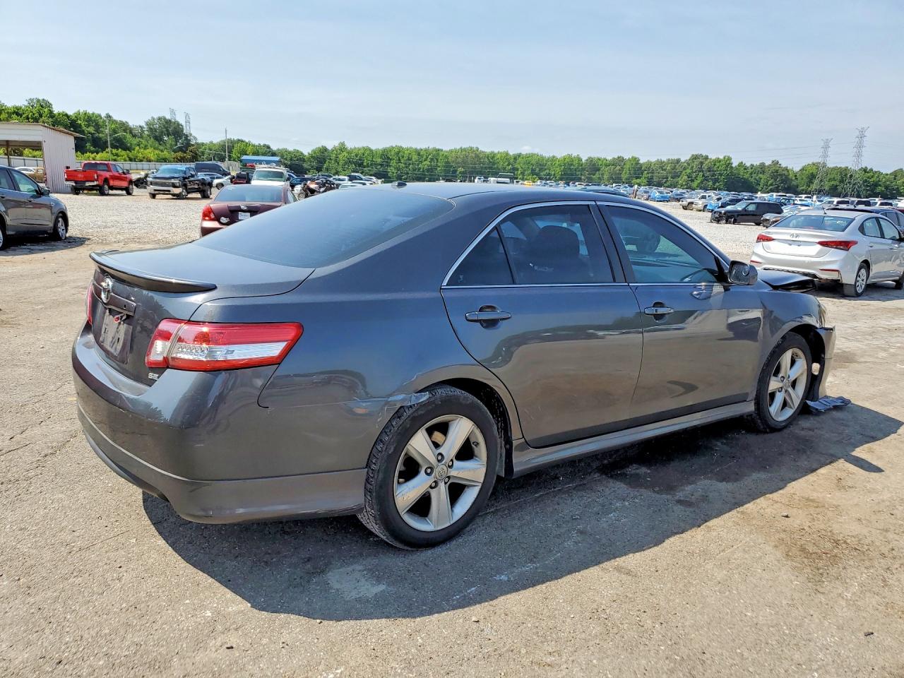 2011 Toyota Camry Se Gray vin: 4T1BF3EK2BU209119