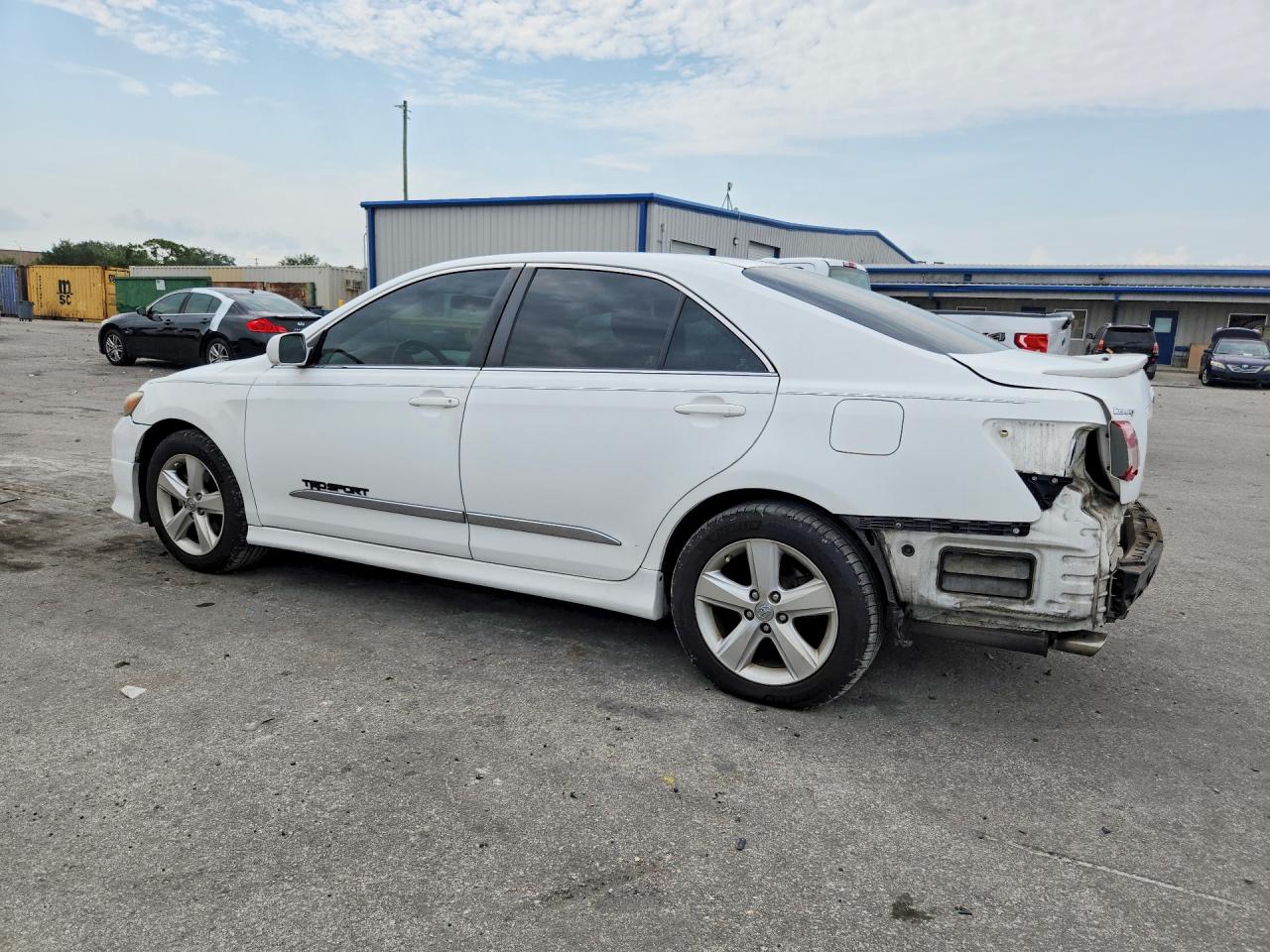 2011 Toyota Camry Se White vin: 4T1BF3EK2BU583200