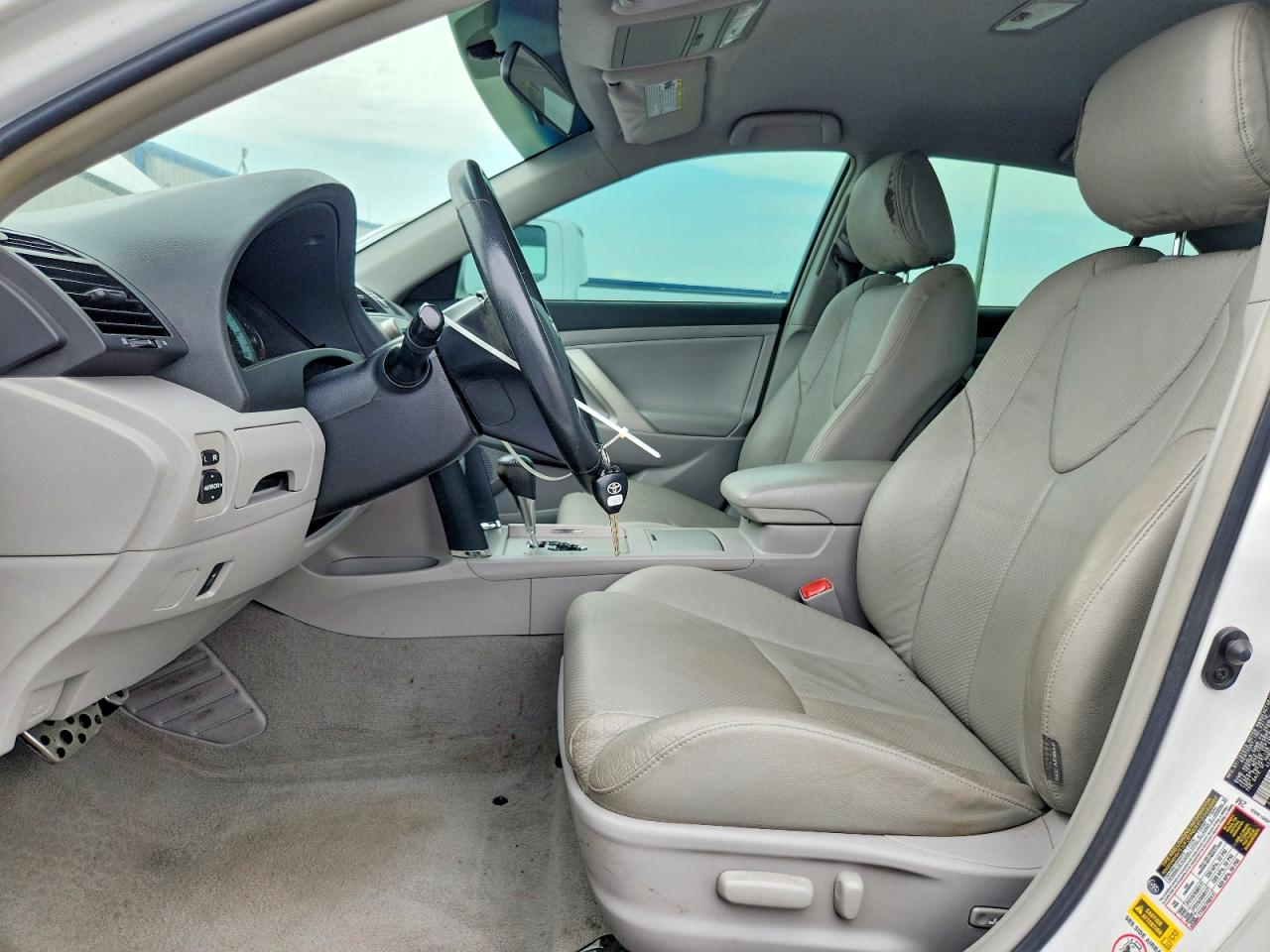 2011 Toyota Camry Se White vin: 4T1BF3EK2BU583200
