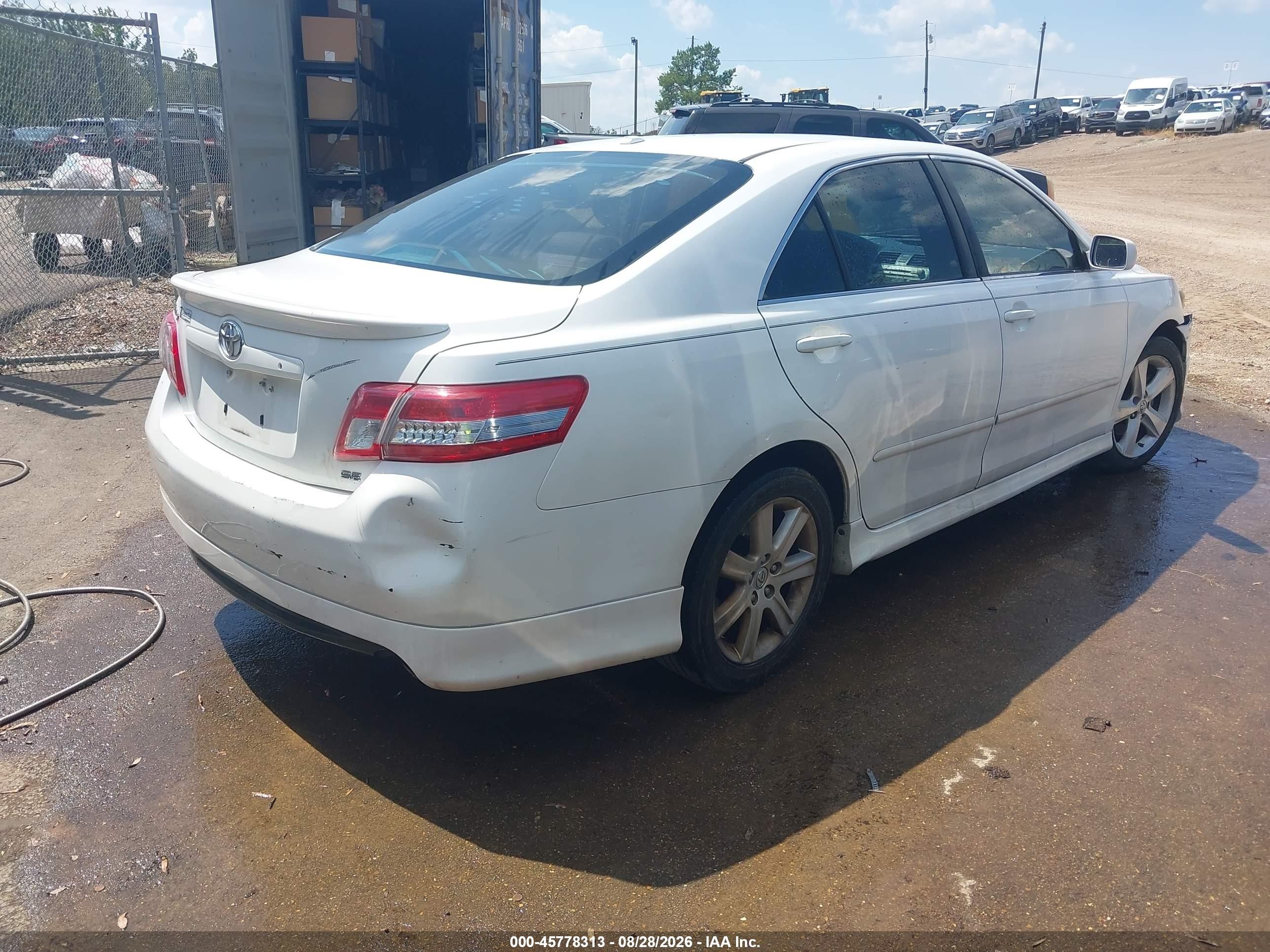 2011 Toyota Camry Se White vin: 4T1BF3EK2BU583648