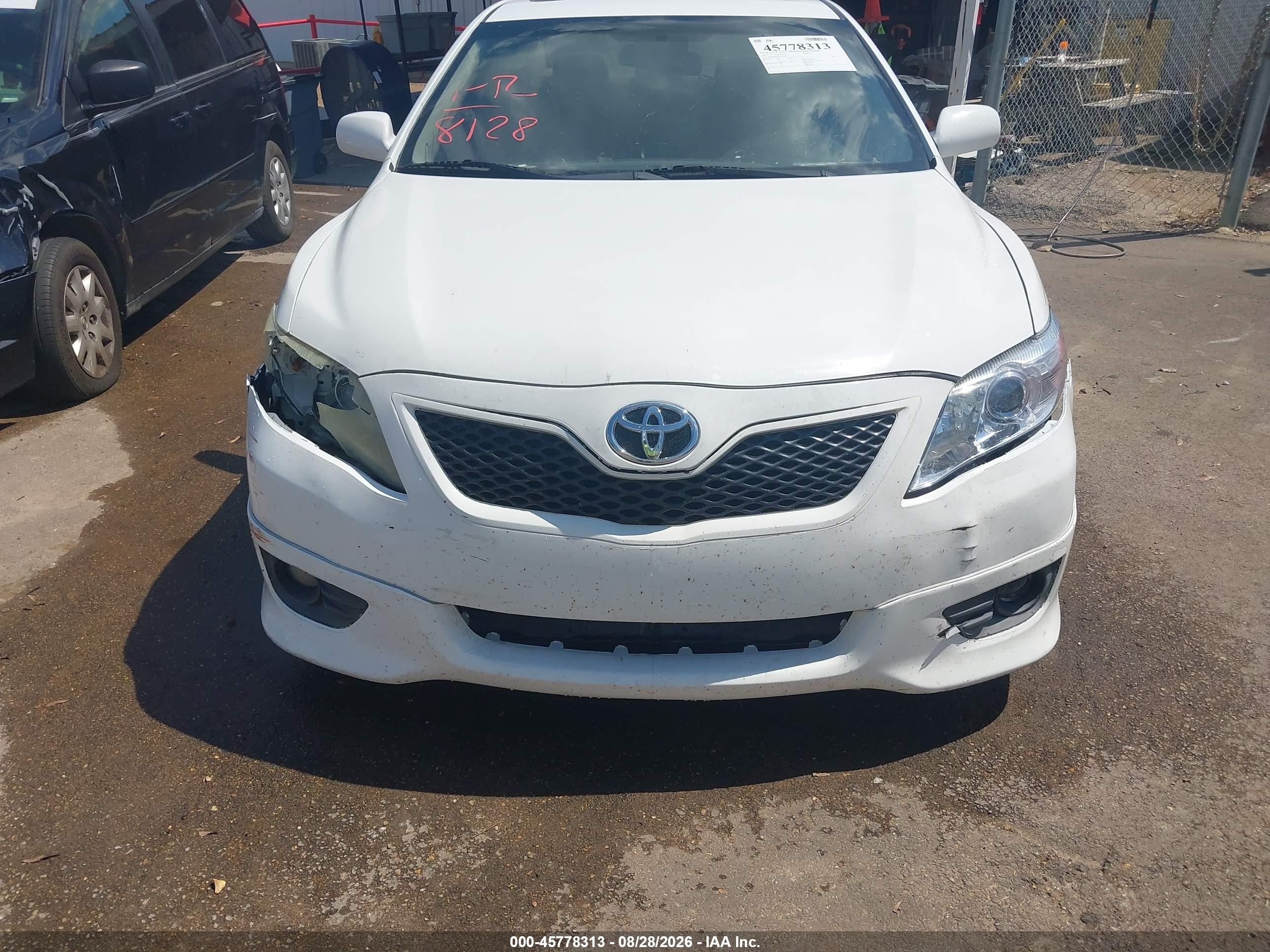 2011 Toyota Camry Se White vin: 4T1BF3EK2BU583648