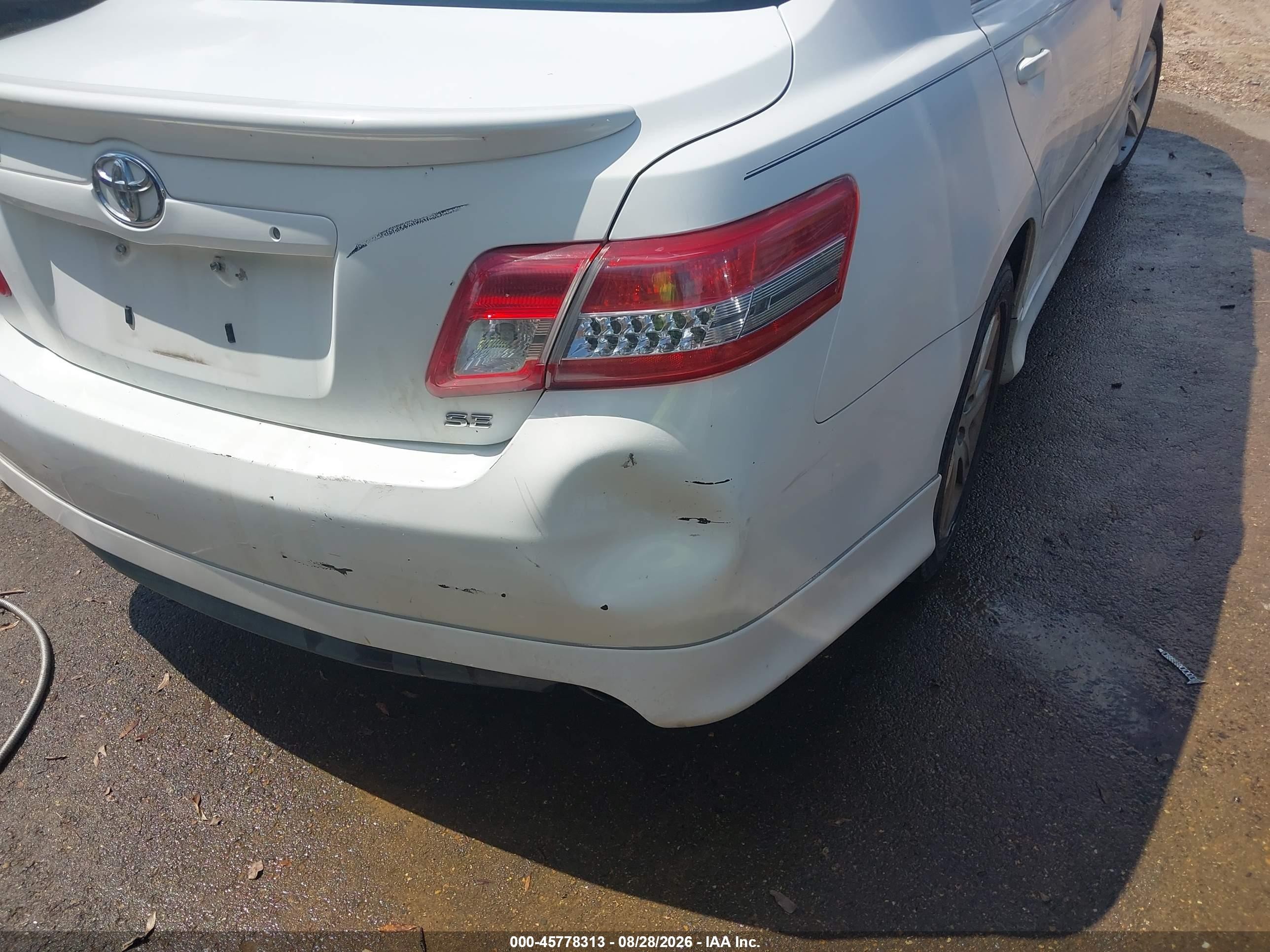 2011 Toyota Camry Se White vin: 4T1BF3EK2BU583648