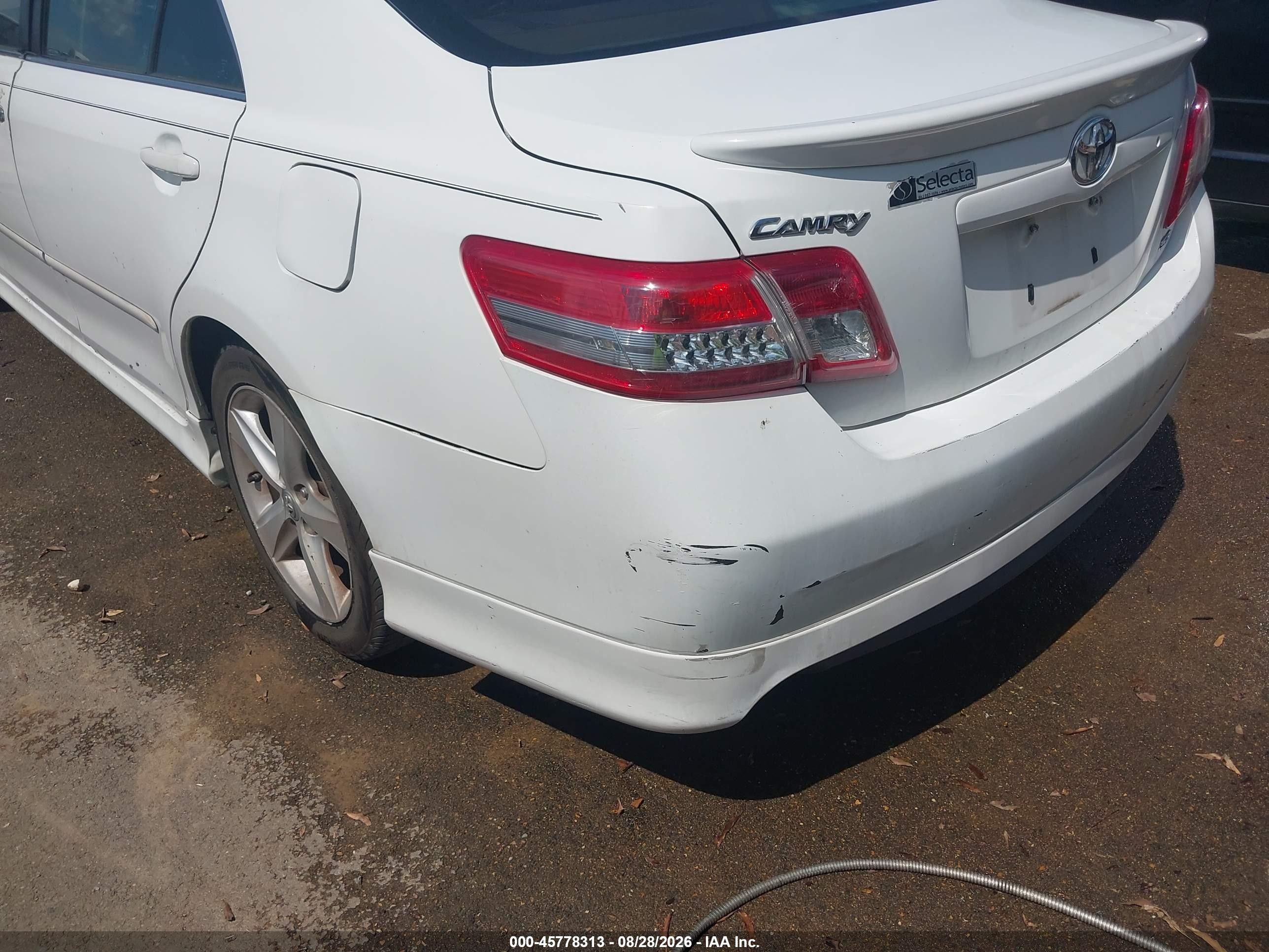2011 Toyota Camry Se White vin: 4T1BF3EK2BU583648