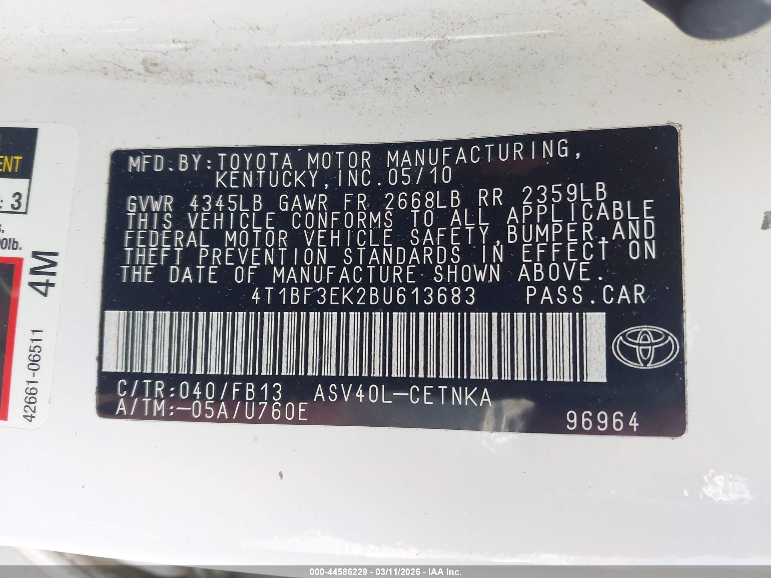 2011 Toyota Camry   White vin: 4T1BF3EK2BU613683