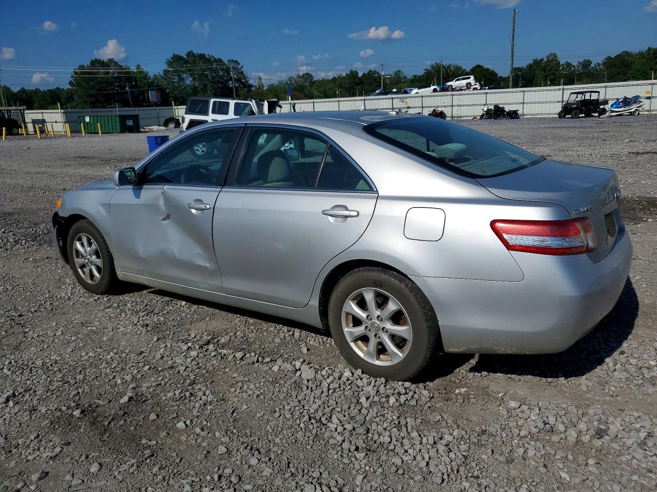 2011 Toyota Camry Le Silver vin: 4T1BF3EK2BU615238